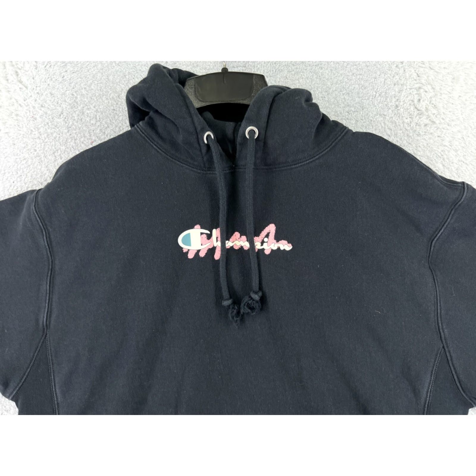 Champion Champion Hoodie Mens Large Black Pullover Zip? Pockets Reverse Weave Size US L / EU 52-54 / 3 - 4 Thumbnail