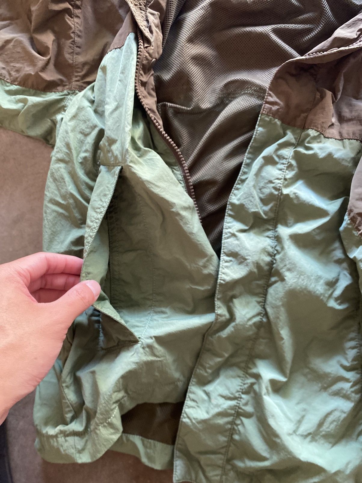 JW Anderson × Uniqlo JW Anderson Uniqlo Zip Up Windbreaker Jacket Size US XS / EU 42 / 0 - 5 Thumbnail