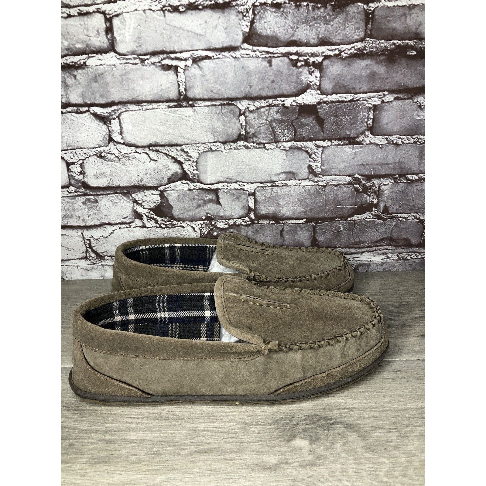 Clarks Clarks Taupe Suede Moccasin Comfort Plaid Lined House Slippe Size US 13 / EU 46 - 11 Thumbnail