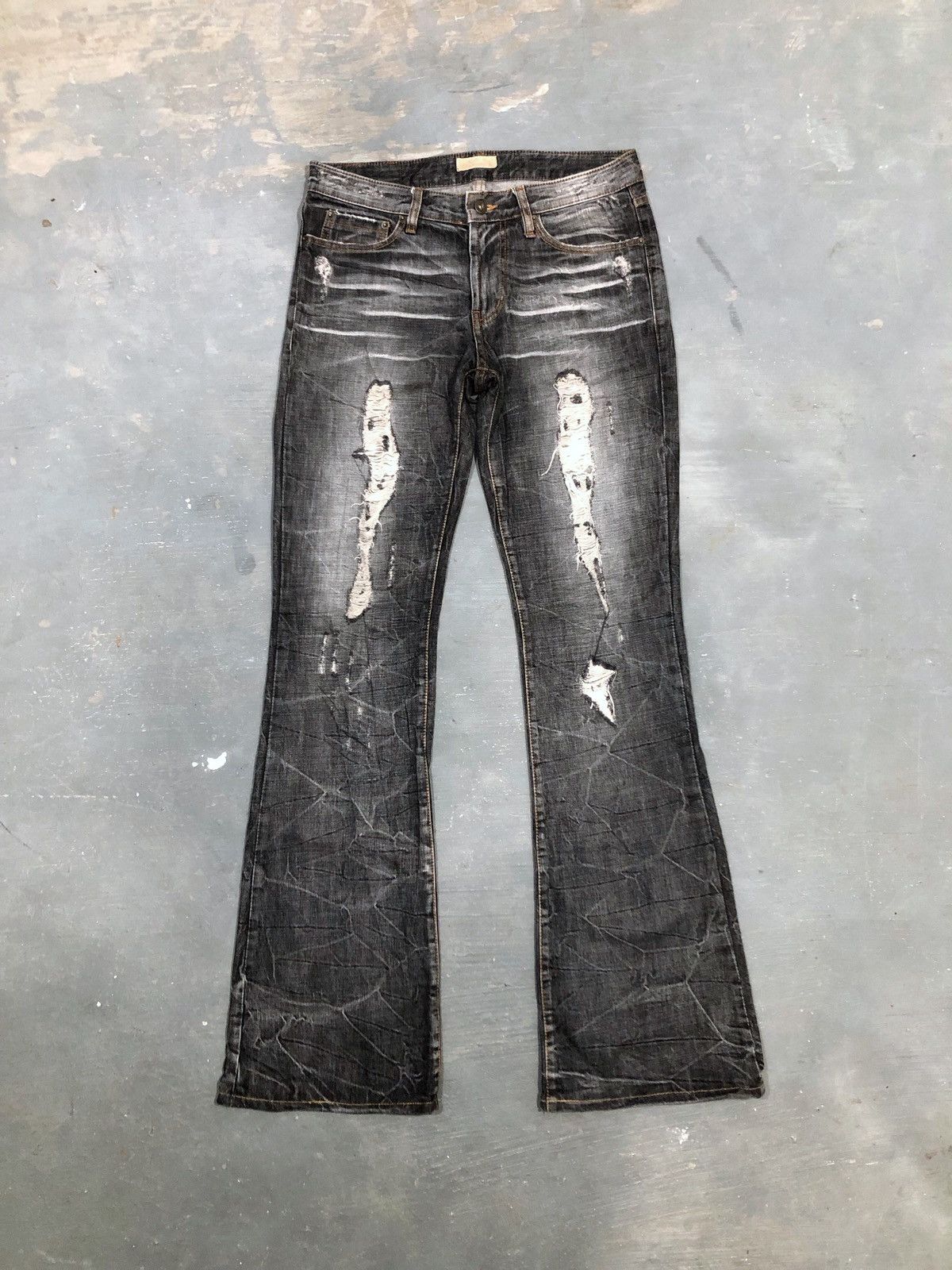 image of Hysteric Glamour x If Six Was Nine Sendoffers G.o.a Flare Distressed Denim in Dark Gray (Size 31)