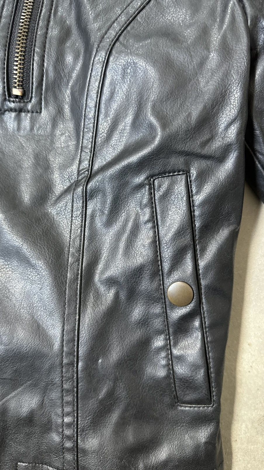 Vintage VINTAGE AVELINA REGARD BIKER LEATHER JACKET Size US S / EU 44-46 / 1 - 5 Thumbnail