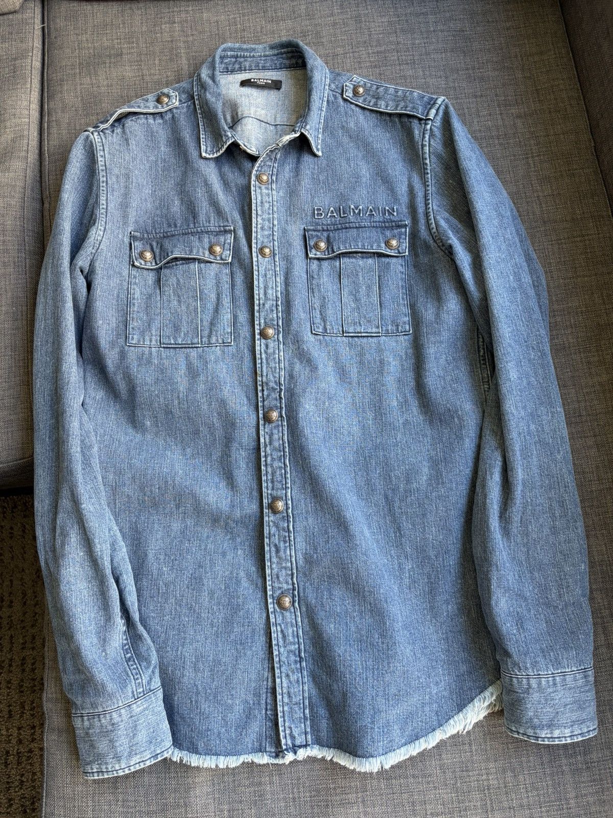 Balmain Balmain Embossed Logo Denim Shirt Size US M / EU 48-50 / 2 - 1 Thumbnail