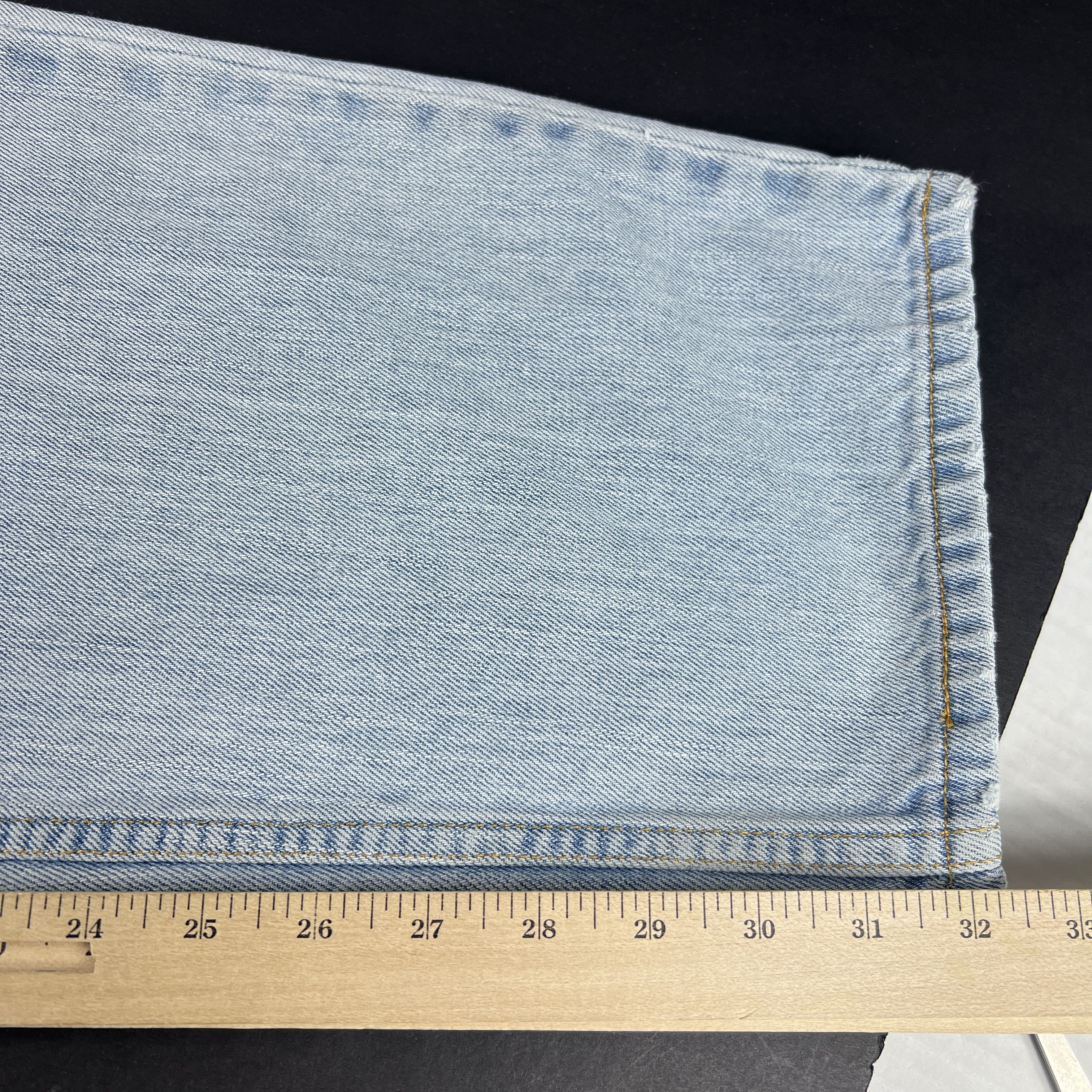Levi's × Vintage Y2K Levi's Jeans 560 Loose Tapered Light Blue Faded Denim Size US 38 / EU 54 - 19 Thumbnail