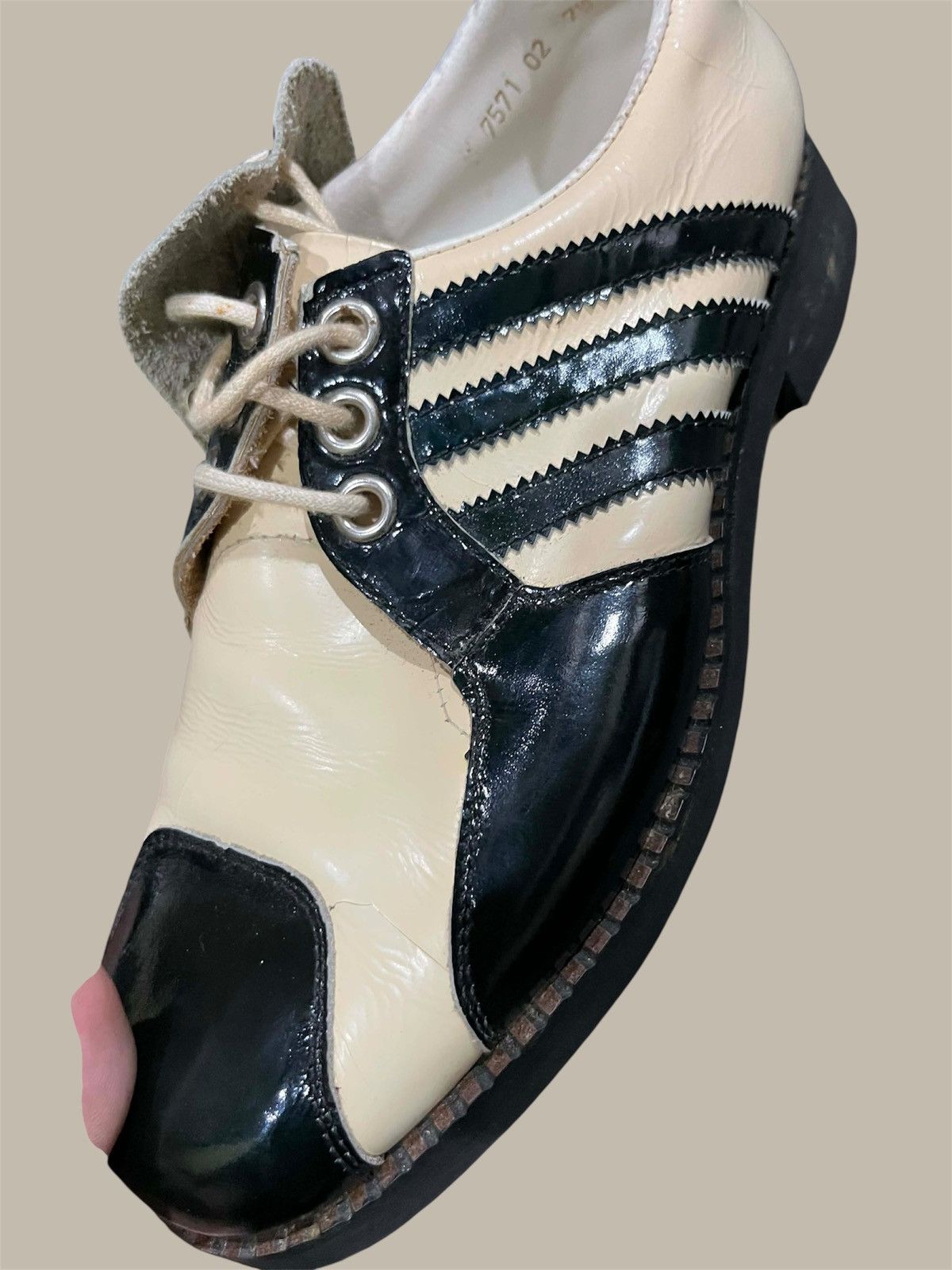 Adidas Adidas WEDGE 7571 – Made in Yugoslavia (Vintage, Rare) Size US 7.5 / EU 40-41 - 6 Thumbnail
