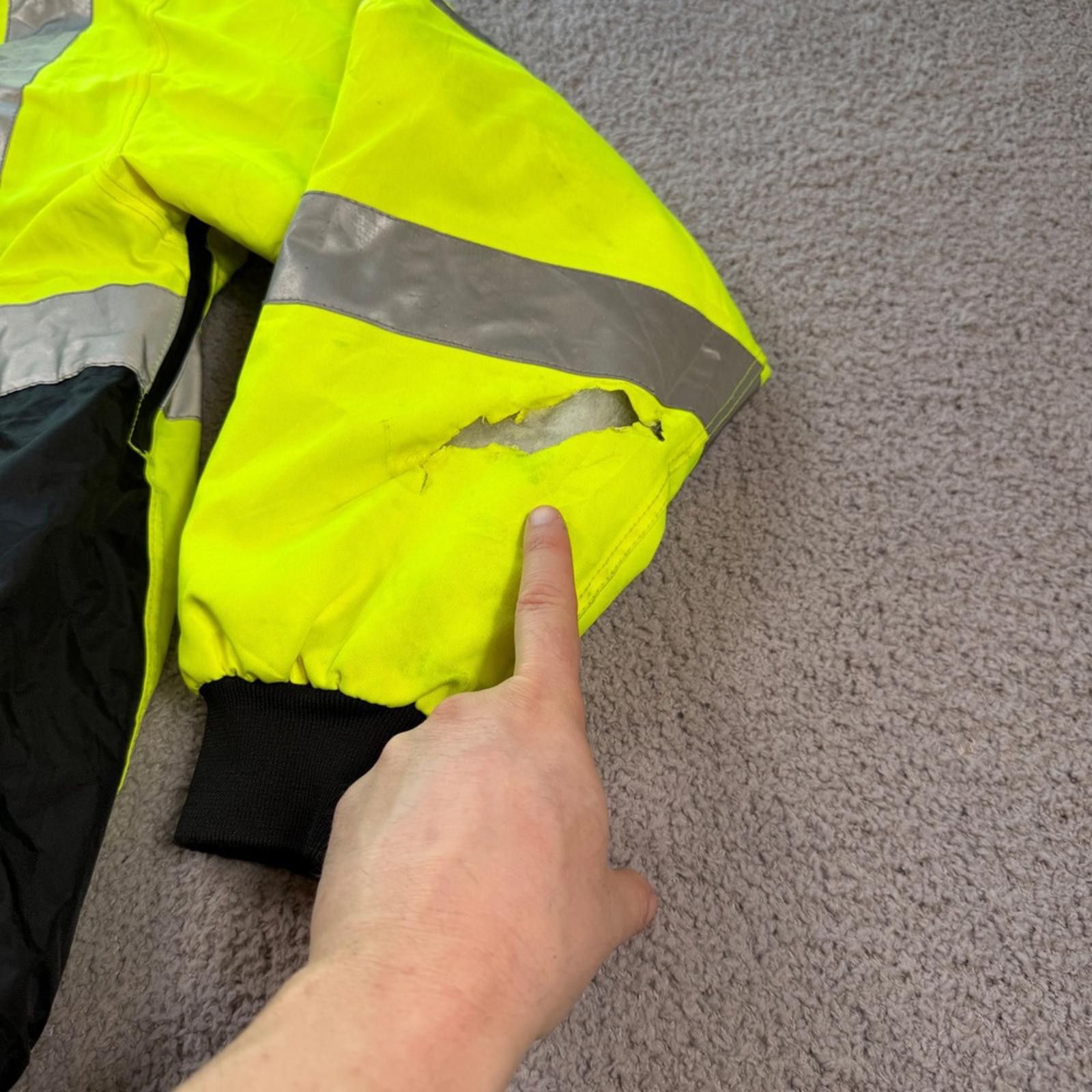 Other Tingley Job Sight Mens Visibility Reflective Bomber Jacket Size US L / EU 52-54 / 3 - 7 Thumbnail