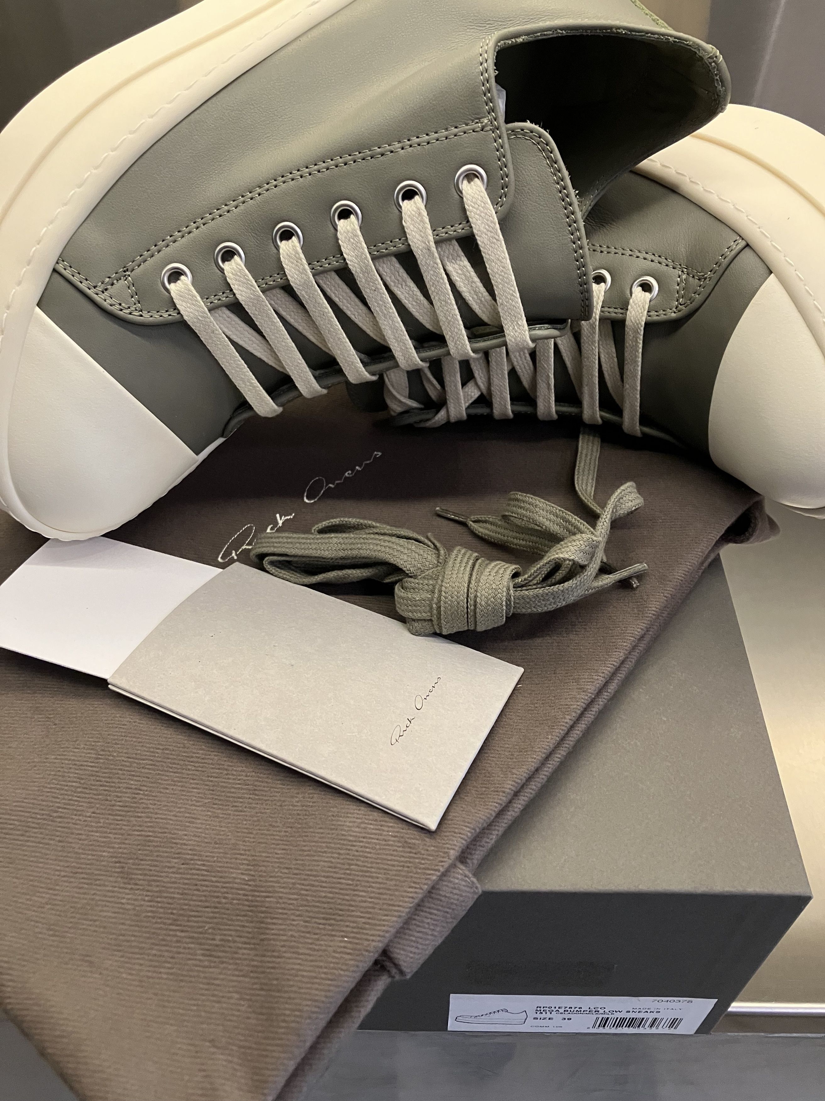 Rick Owens Low Mega Bumper Leather Sneaker Celadon/Milk/Milk Size US 5.5 / EU 38 - 7 Thumbnail