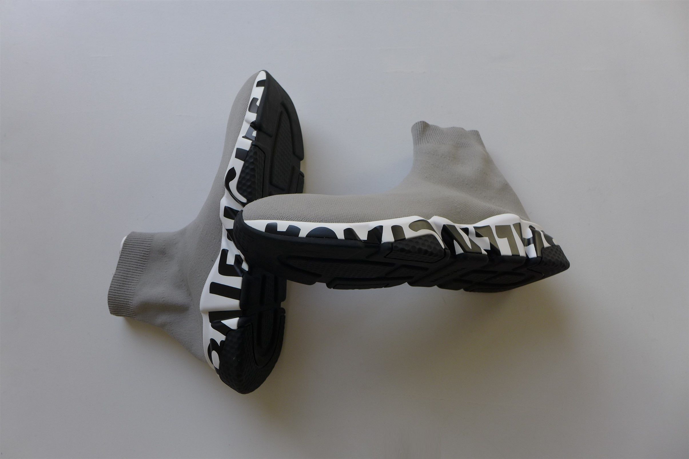 Balenciaga Balenciaga Speed LT Graffiti Sock Sneakers - Grey / Black Size US 9 / EU 42 - 6 Thumbnail