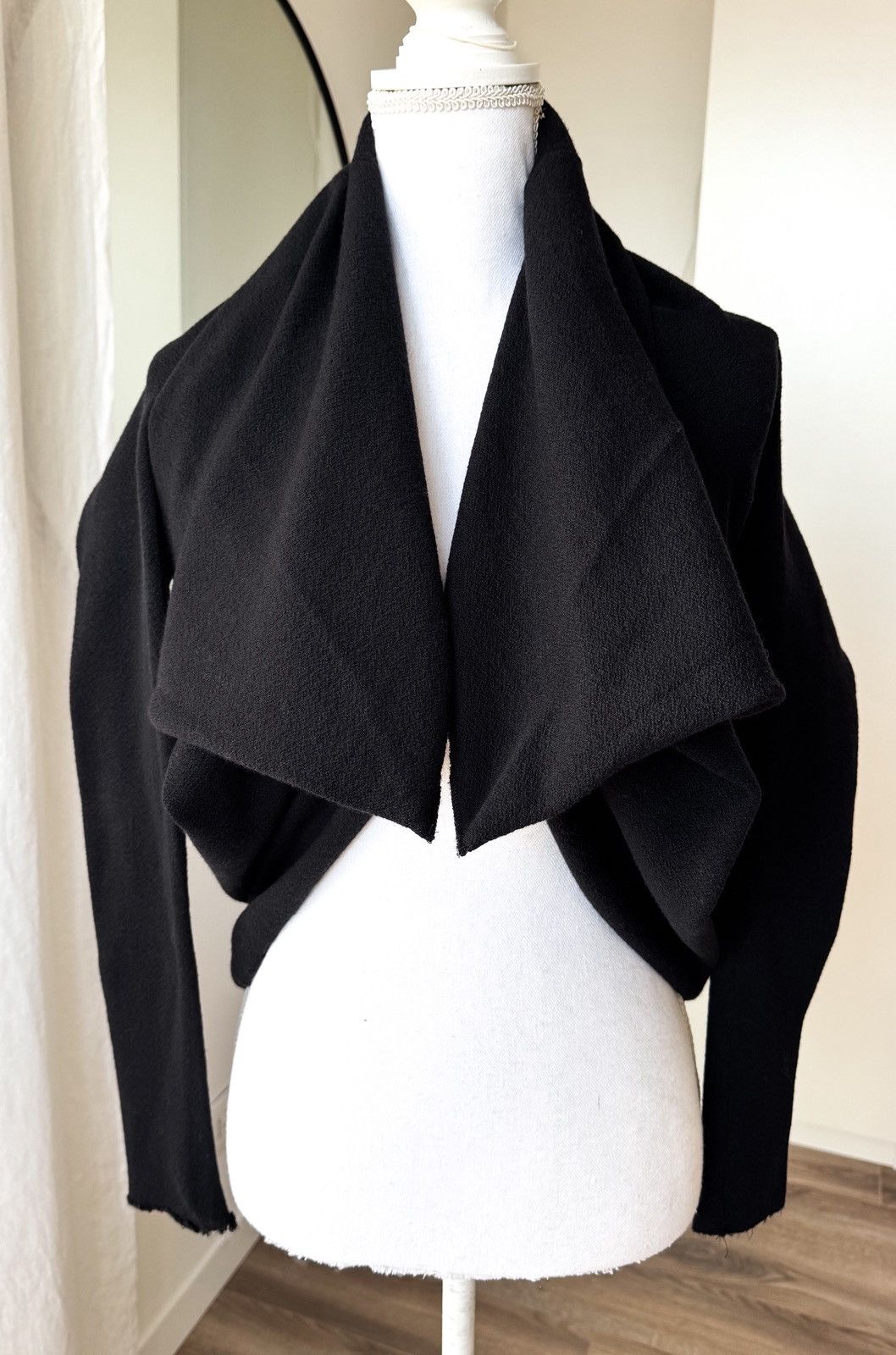 Forme D'Expression Forme D’expression avant-garde bolero cardigan jacket black Size S / US 4 / IT 40 - 1 Thumbnail