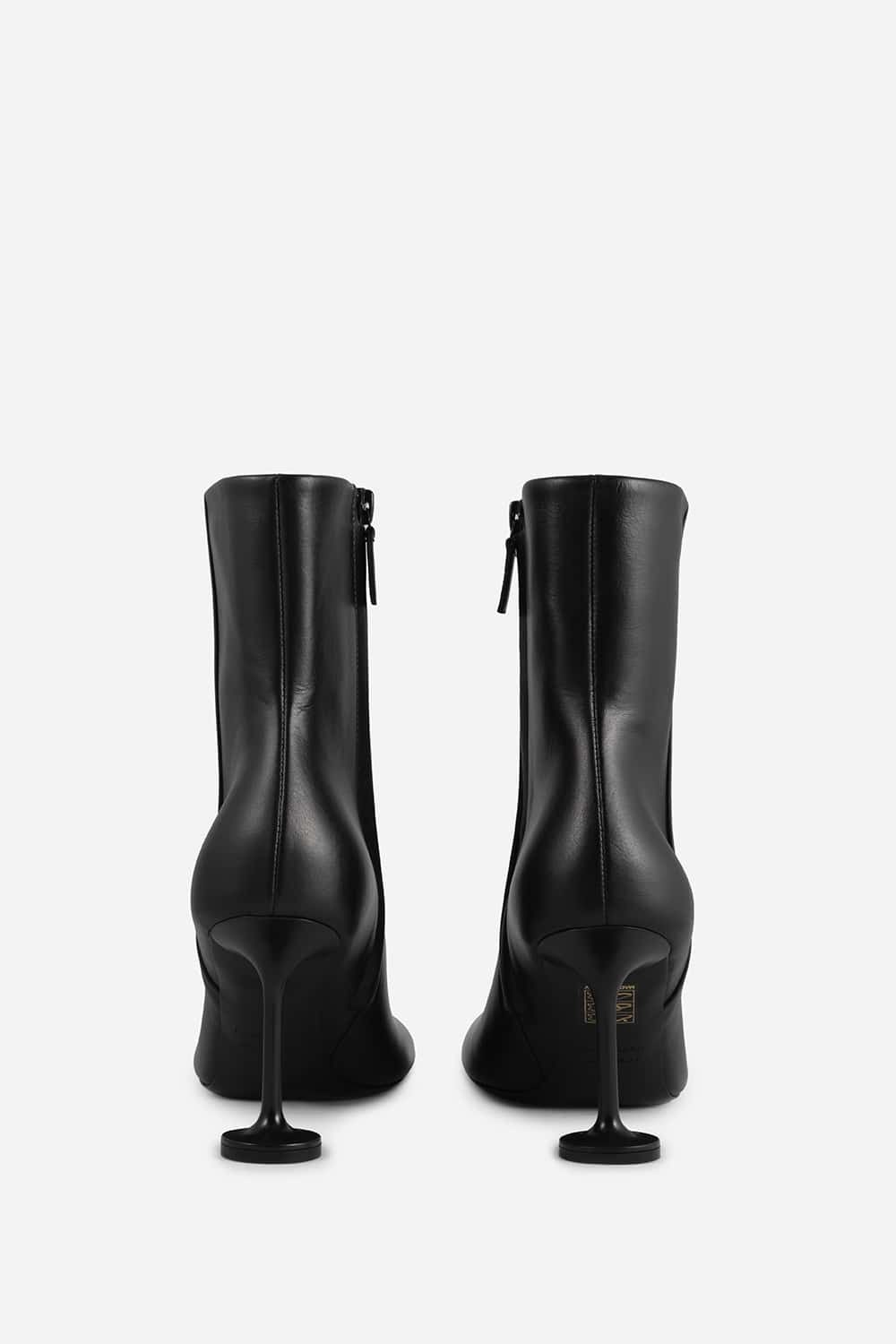 Balenciaga o1y0625 Leather Ankle Boots in Black Size US 7.5 / IT 37.5 - 4 Thumbnail