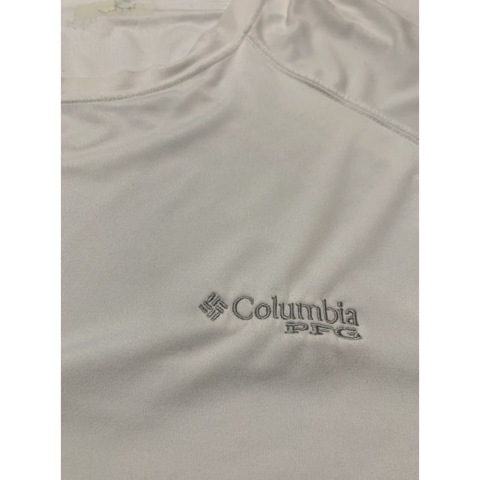 Vintage VINTAGE Men's Columbia PFG Fishing T-Shirt Long Sleeve 2XL White Polyester Shirt Mens Size US XXL / EU 58 / 5 - 4 Thumbnail