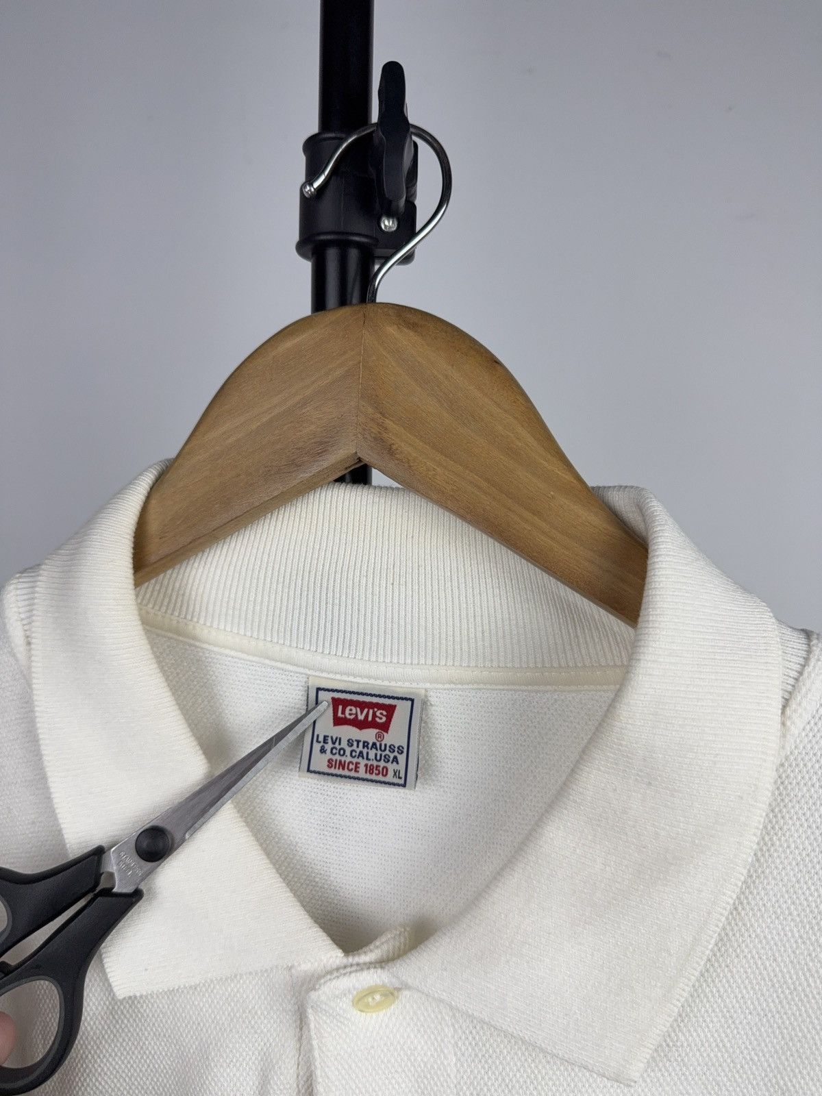 Levi's Vintage Clothing Retro 90s USA Levi’s White Long Sleeve Polo Shirt Red Tab XL Size US XL / EU 56 / 4 - 3 Thumbnail