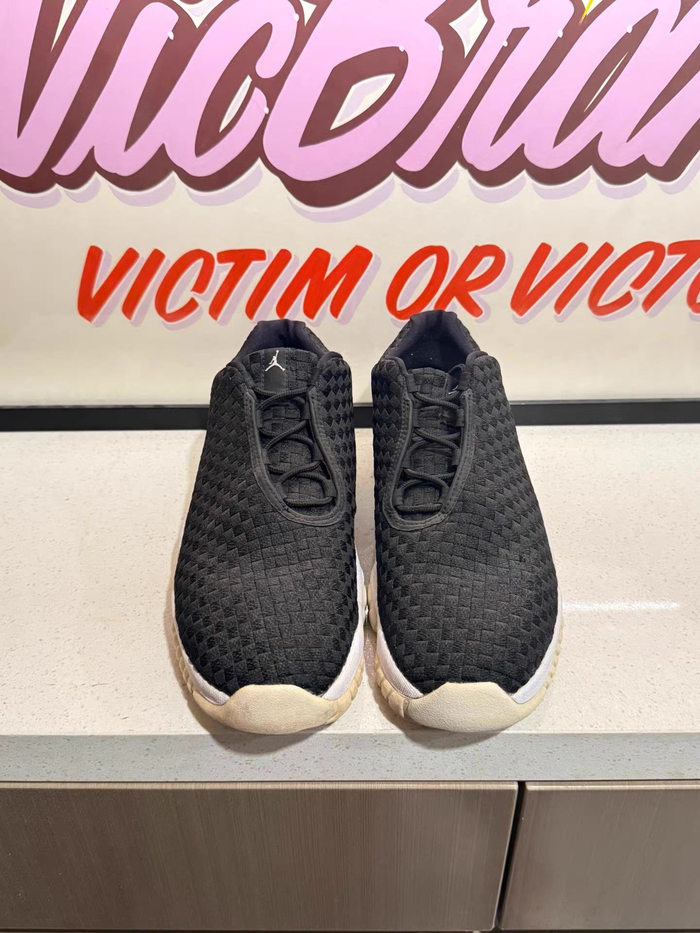 Nike Authentic Jordan Future Low basketball shoes。 Ｑ20 Size US 9.5 / EU 42-43 - 2 Thumbnail
