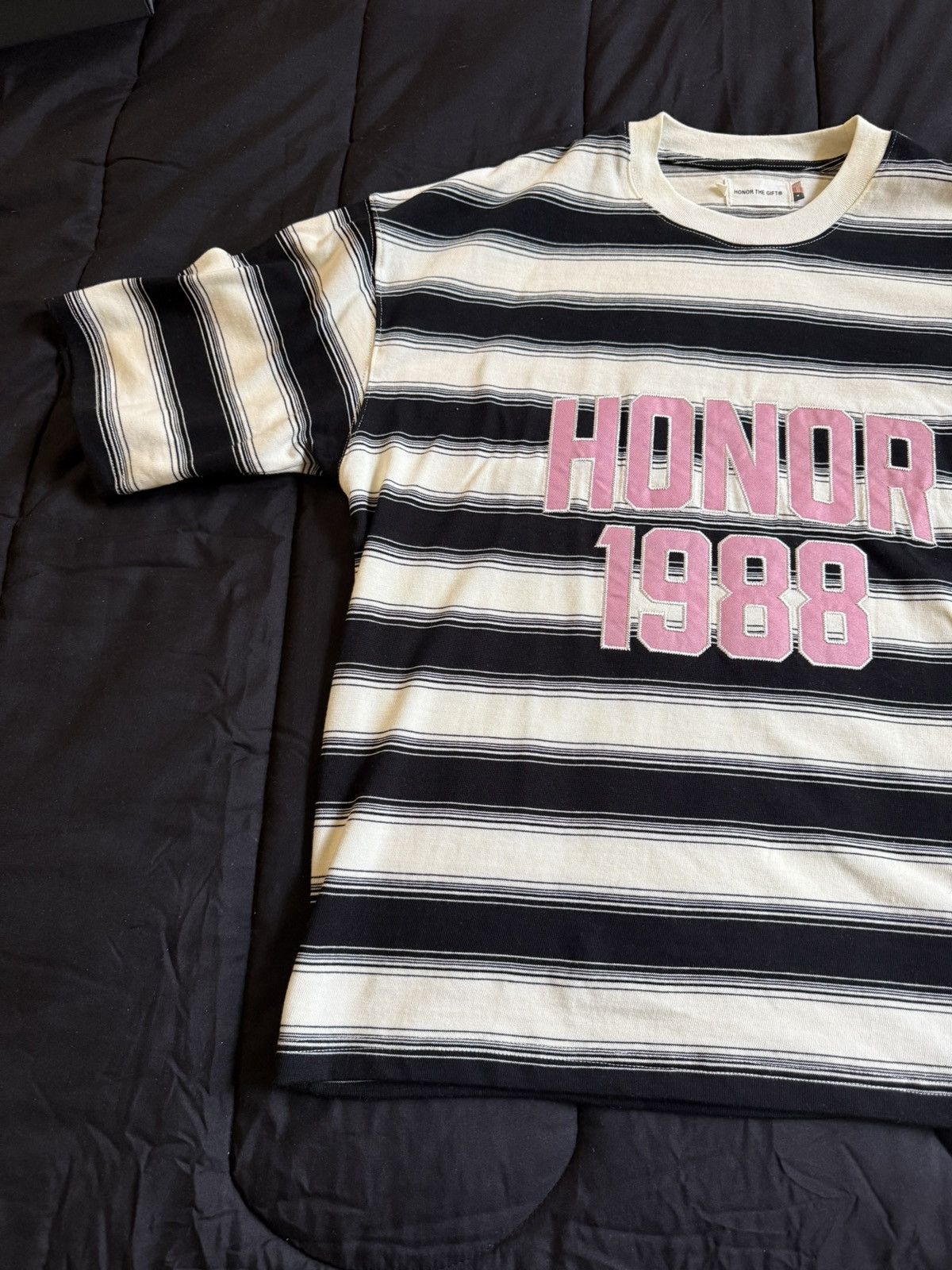 Honor the Gift Honor the gift tee size small Size US S / EU 44-46 / 1 - 2 Thumbnail