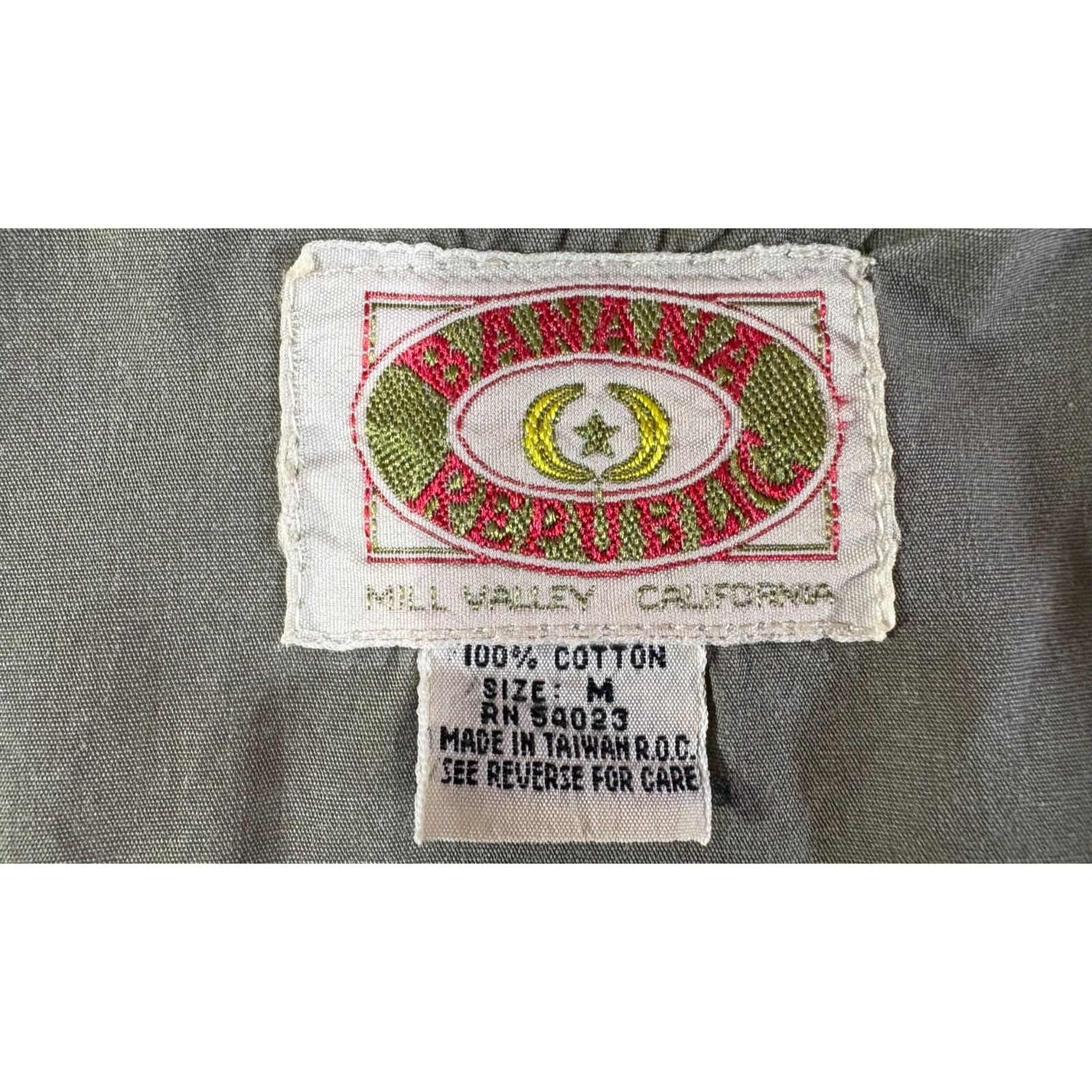 Banana Republic Banana Republic Mill Valley Safari hooded Vest size M color Size US M / EU 48-50 / 2 - 2 Thumbnail
