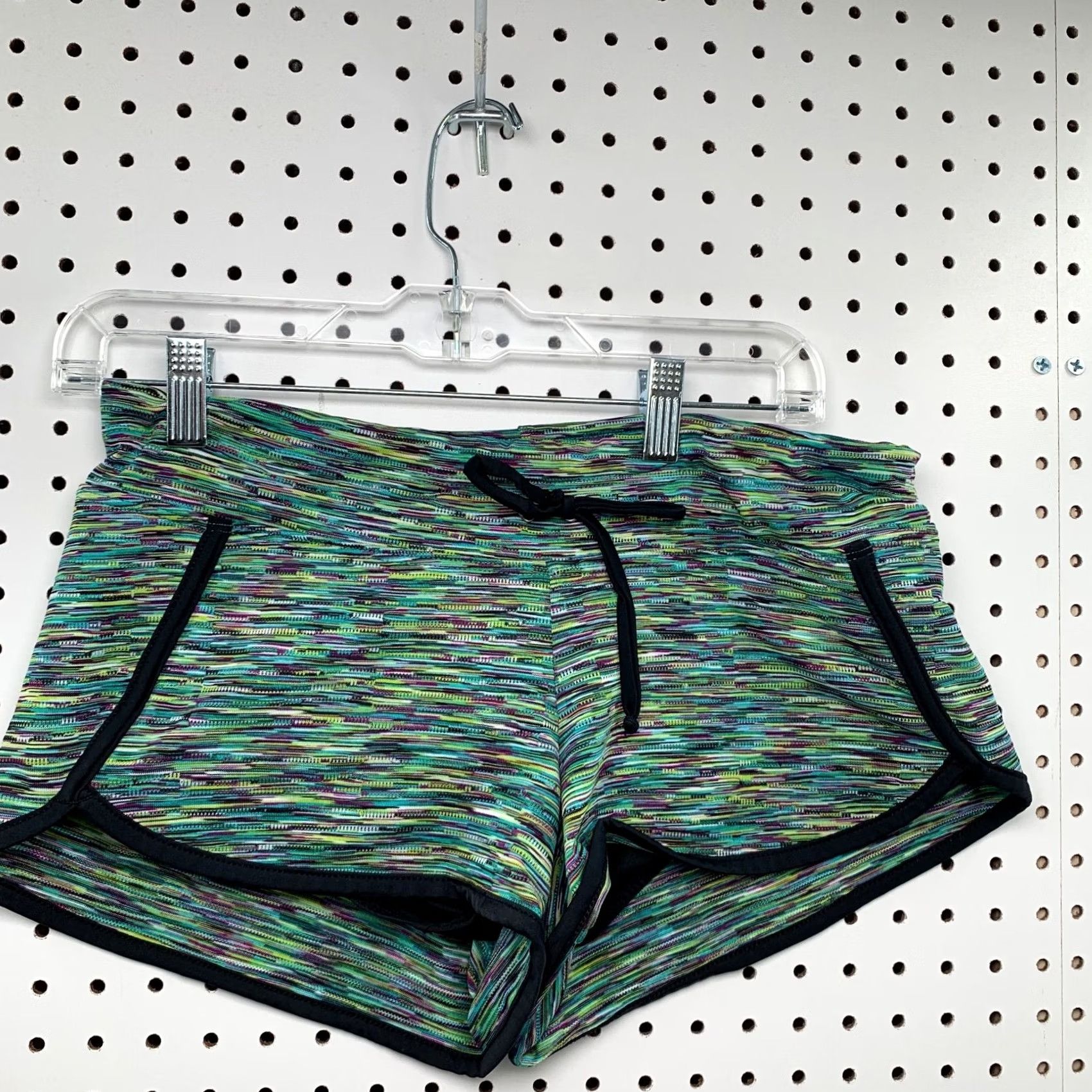 Athleta Athleta Shorts Womens Small Green Multicolor Activewear Workout Run Train Athletic Shorts Size 28" / US 6 / IT 42 - 4 Thumbnail