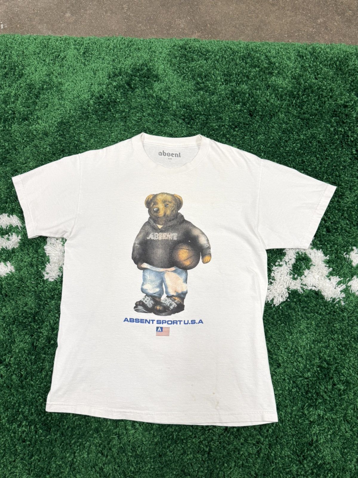 Absent Absent Sport USA Retro Bear Logo Tee White Large FTP Size US L / EU 52-54 / 3 - 1 Thumbnail