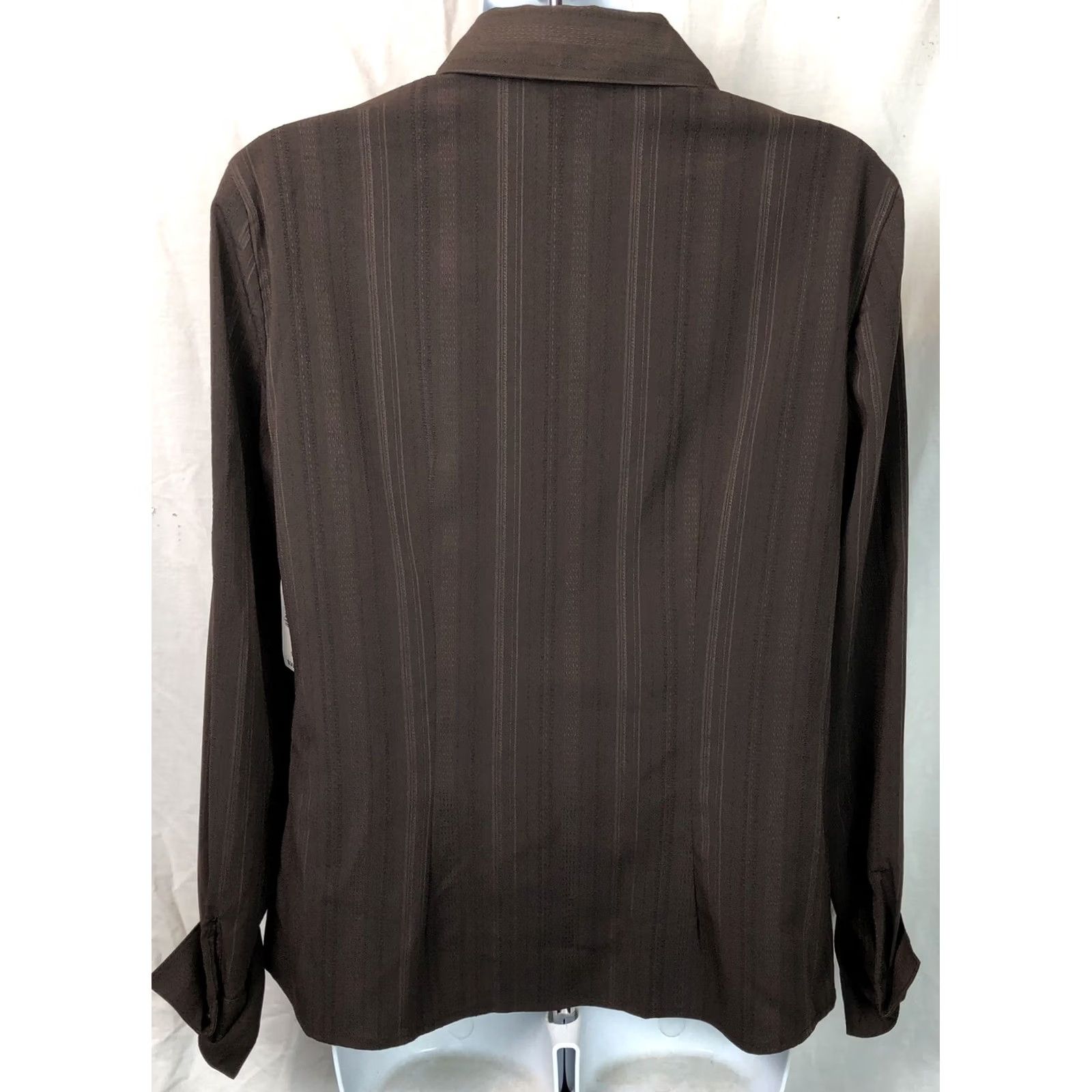 Vintage Nwt East 5th Top Blouse S Brown Cuffed Long Sleeve Button Front Point Collar Womens Size S / US 4 / IT 40 - 4 Thumbnail