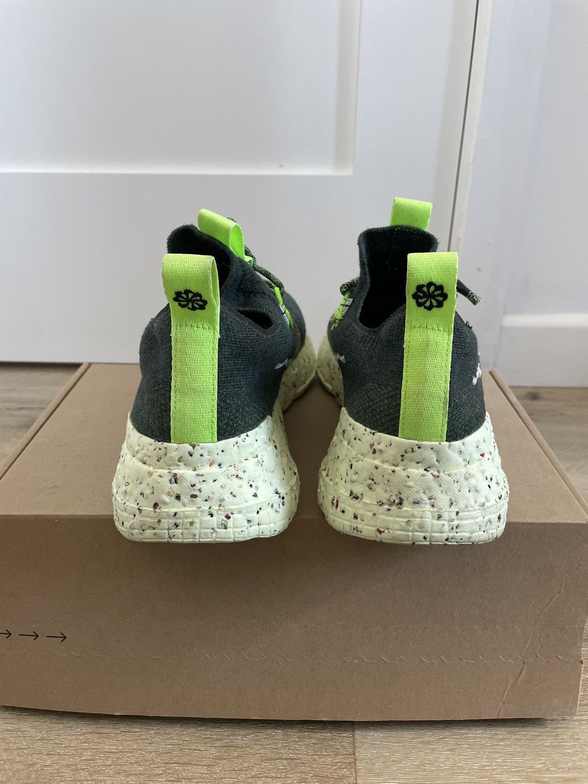 Nike Nike Space Hippie 01 Size US 10 / EU 43 - 4 Thumbnail