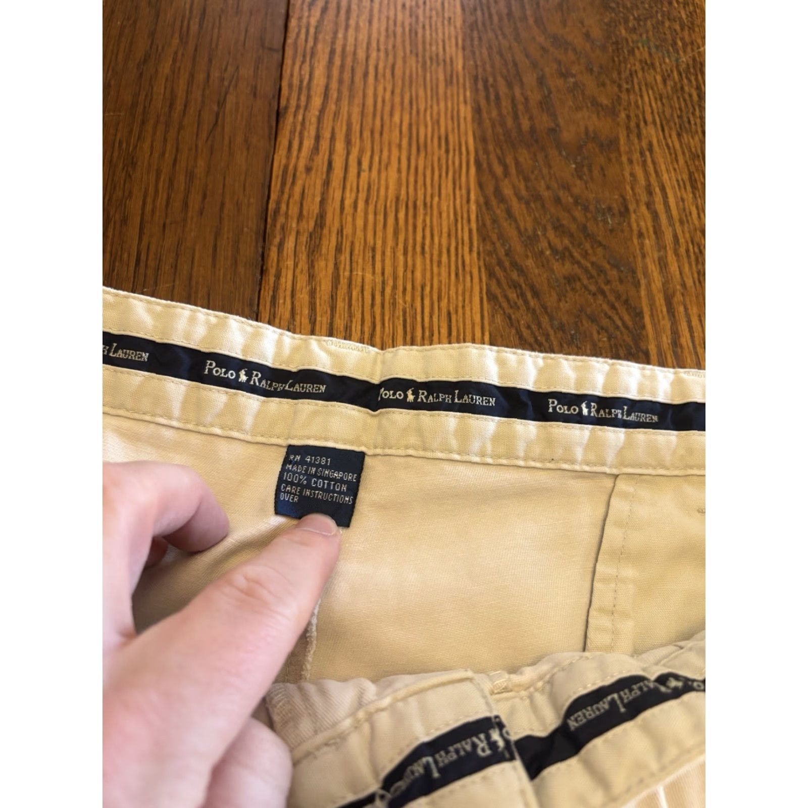 Polo Ralph Lauren VINTAGE Polo Ralph Lauren Shorts Mens 40 Chino Cotton USA Hiking K4 Black 40 Classic Casual Travel Workwear Pockets Size US L / EU 52-54 / 3 - 3 Thumbnail