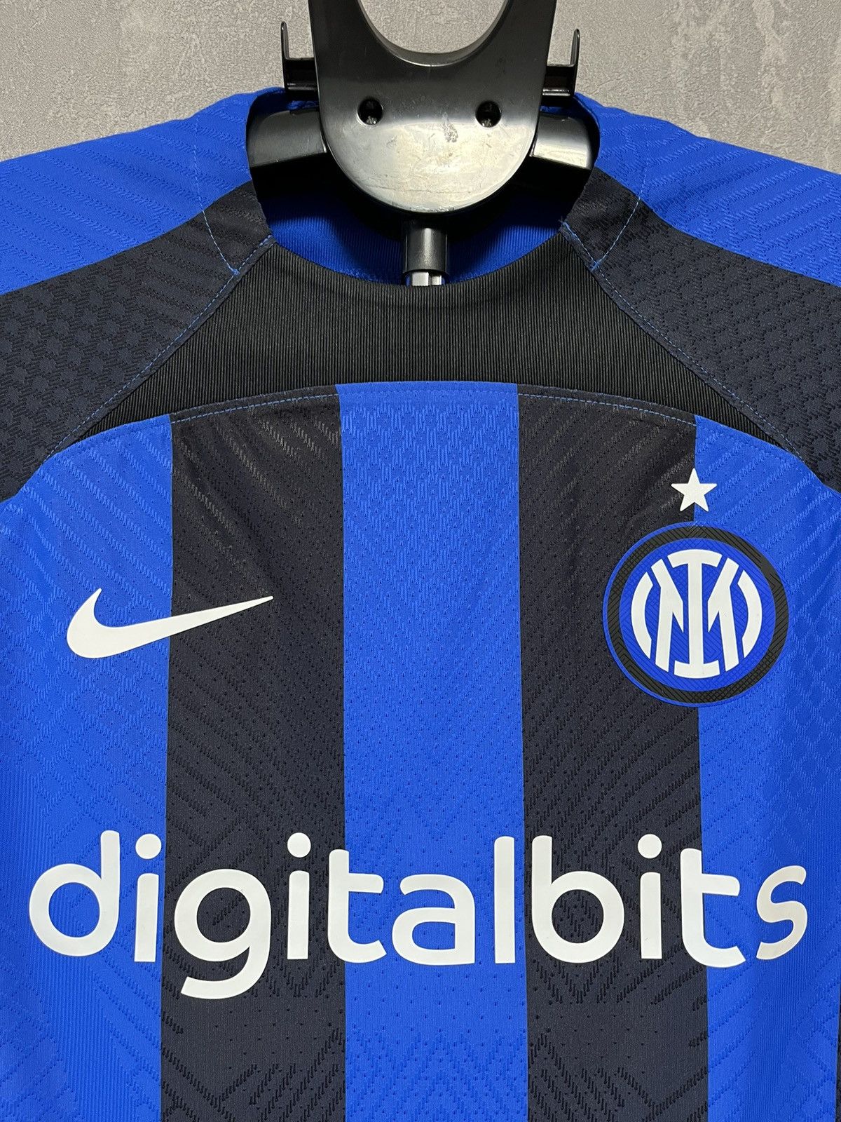 Nike AUTHENTIC Inter Milan 2022 2023 home soccer kit jersey Size US L / EU 52-54 / 3 - 3 Thumbnail