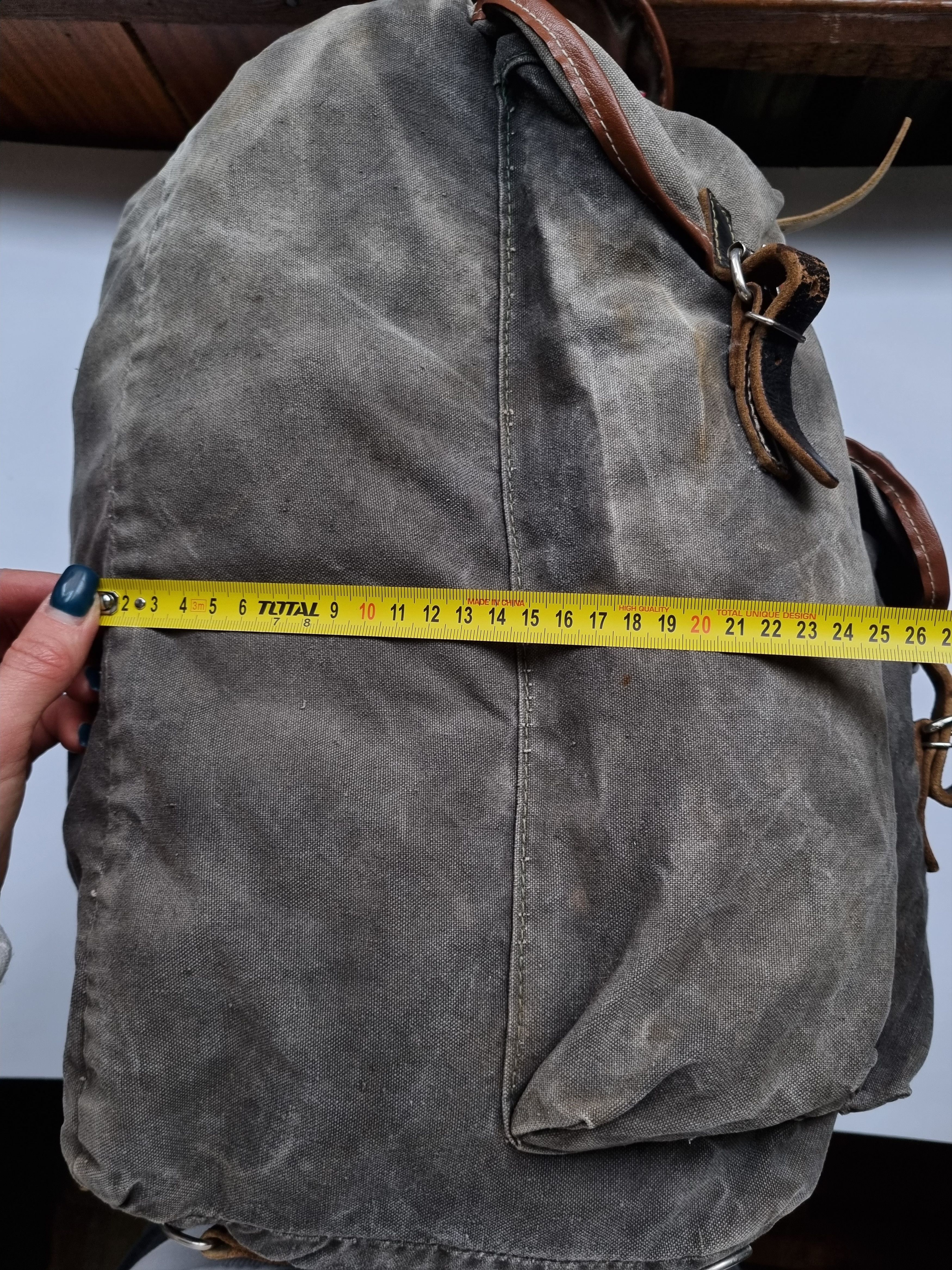 Japanese Brand 50s Vintage Sun Faded Thrashed Backpack Amazing Fade Size ONE SIZE - 9 Thumbnail