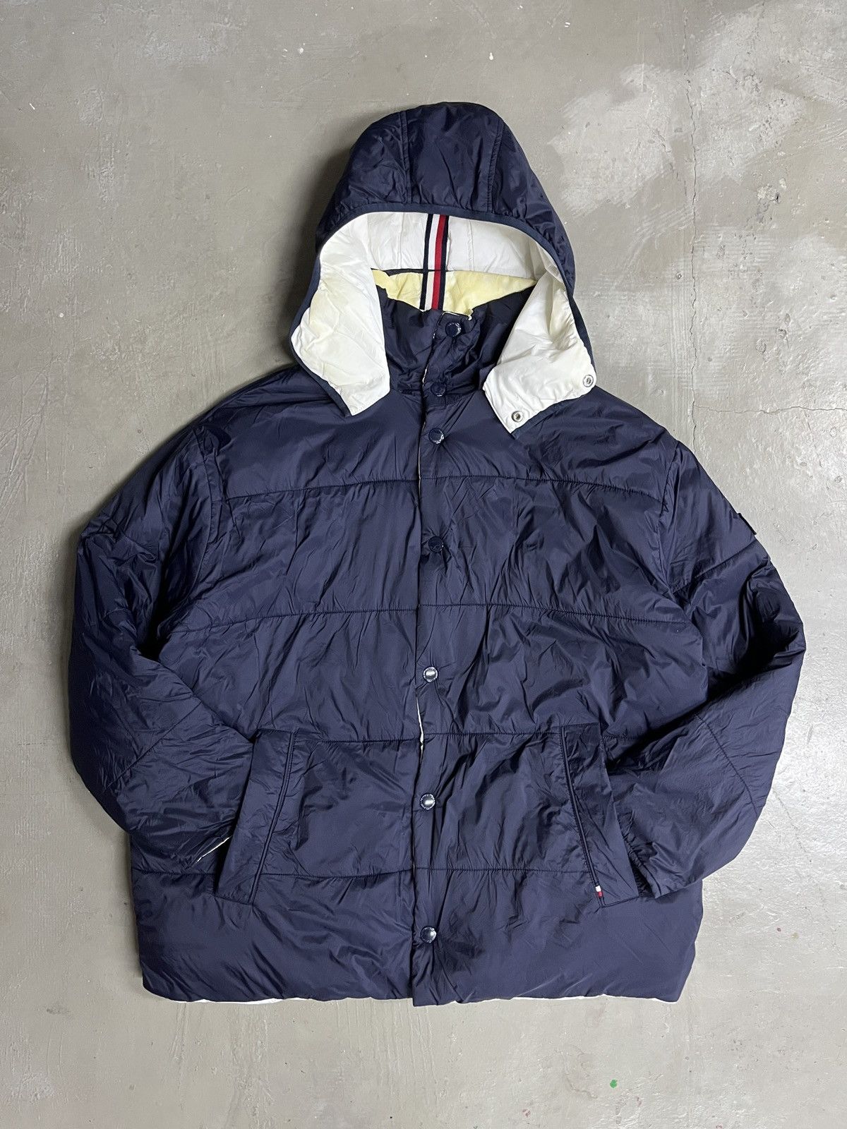 Tommy Hilfiger Vintage Tommy Hilfiger Puffer Down Jacket Moncler Stye Size US M / EU 48-50 / 2 - 1 Thumbnail