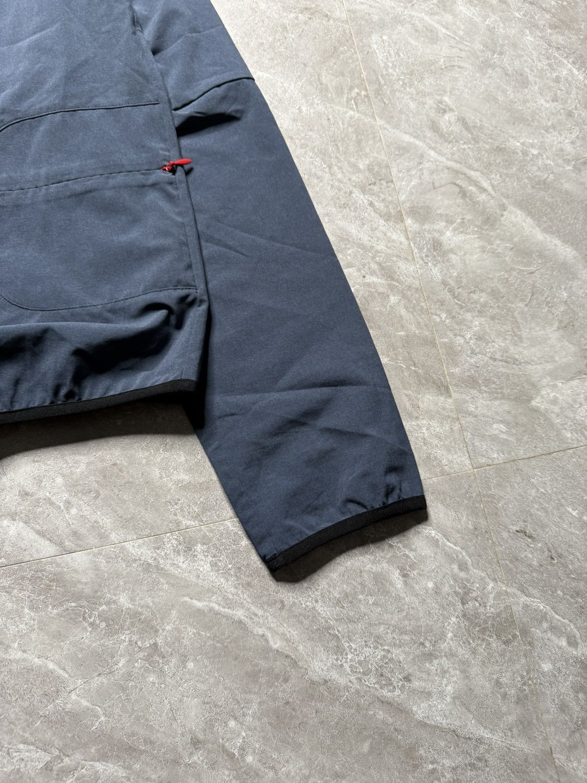 Nike × Undercover Nike Gyakusou F/W 15 Reverse Running Club Sleeve Vent JKT Size US S / EU 44-46 / 1 - 5 Thumbnail
