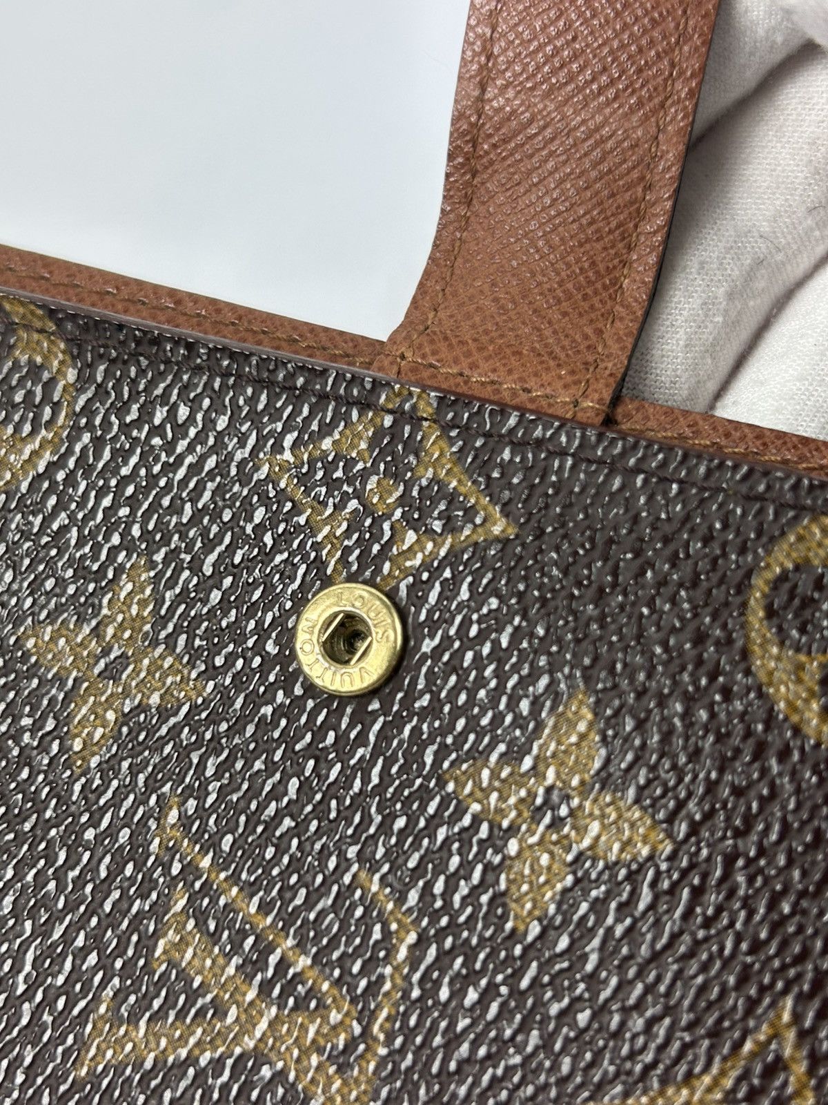 Louis Vuitton Louis Vuitton Monogram Agenda Case Size ONE SIZE - 8 Thumbnail