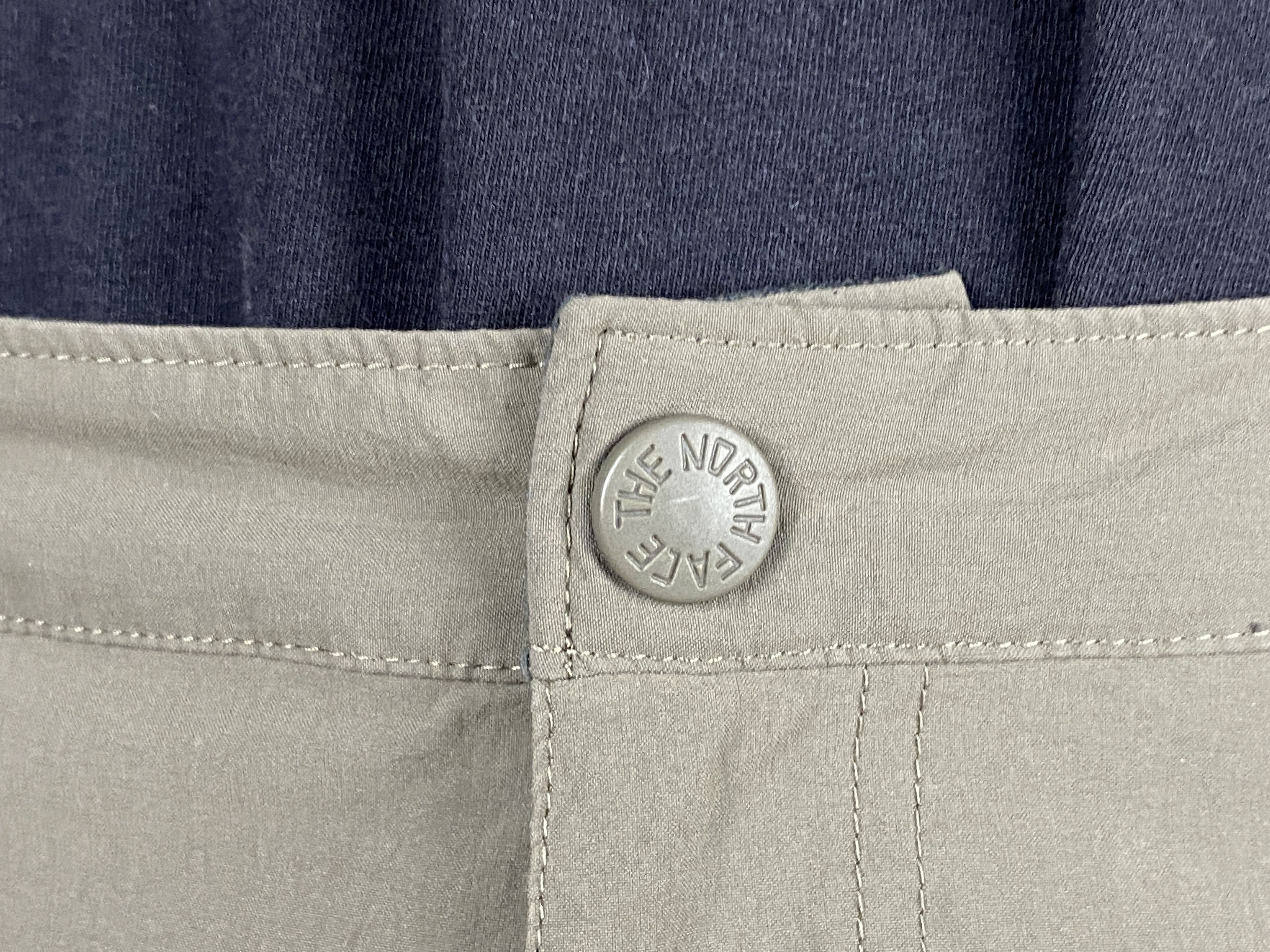 The North Face The North Face Vintage Men's Cargo Shorts - 36 Size US 36 / EU 52 - 4 Thumbnail