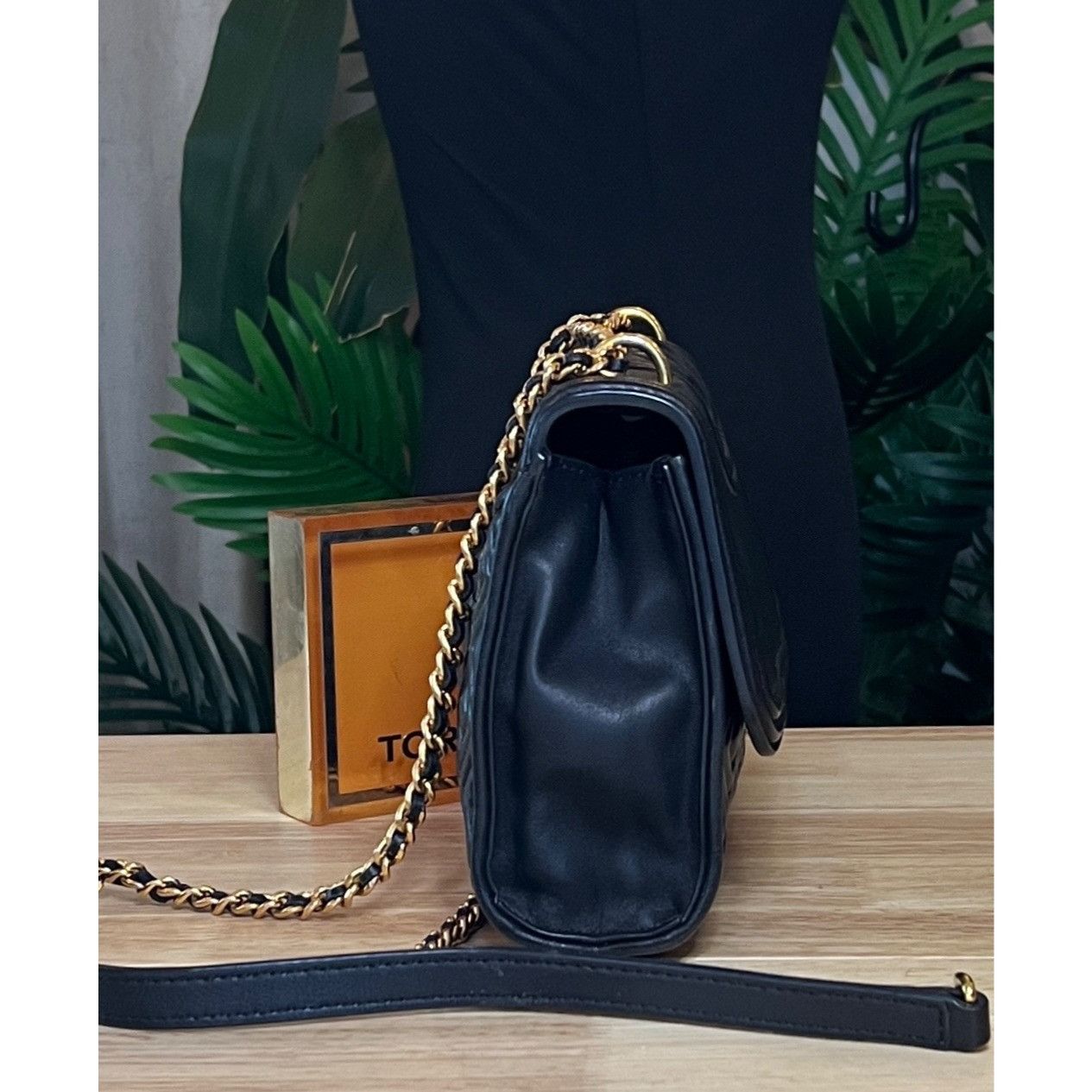 Tory Burch AUTHENTIC TORY BURCH Black Fleming Quilted Leather Handbag Size ONE SIZE - 5 Thumbnail