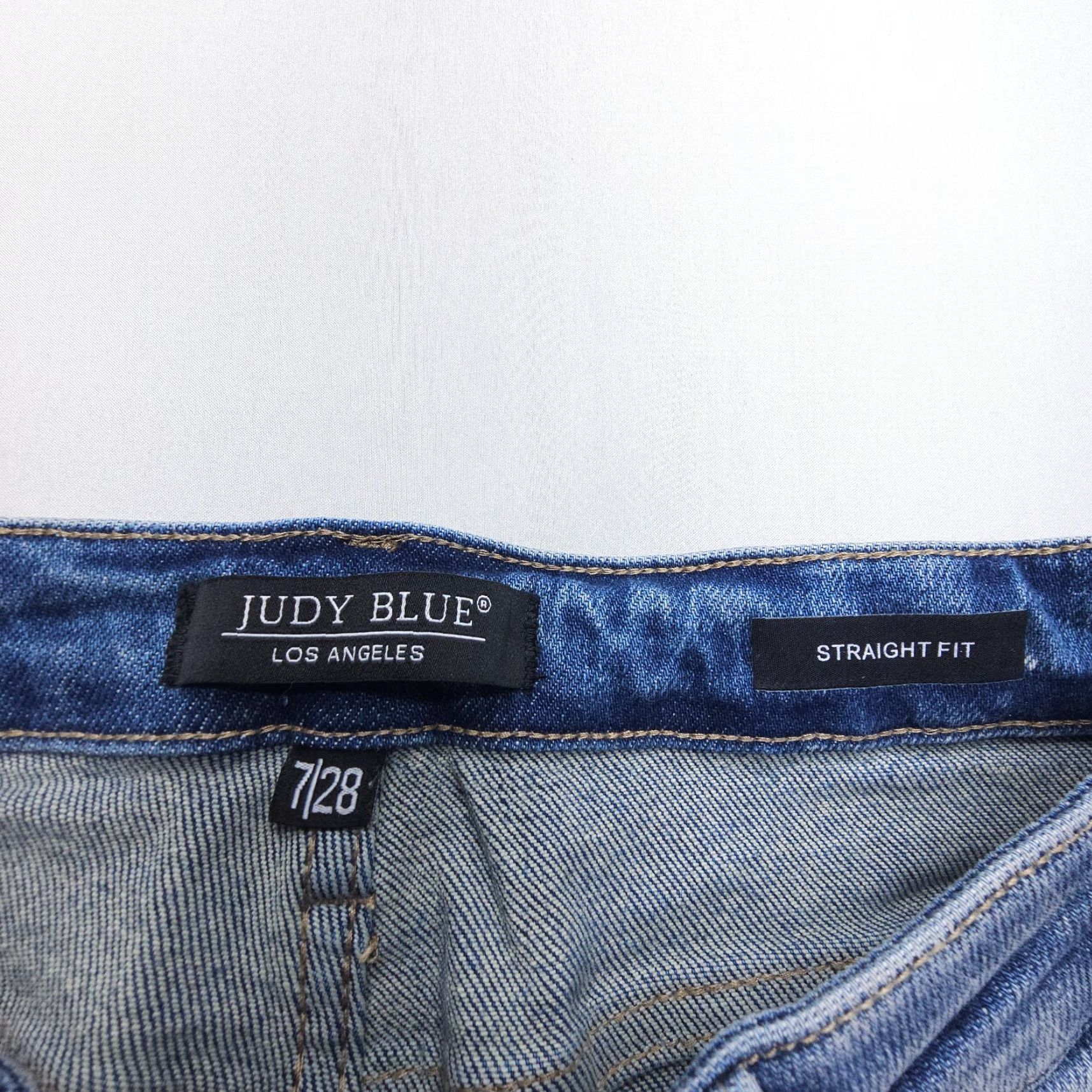 Vintage Judy Blue Jeans Straight Fit Blue Distressed High Rise 28 Women Boho Denim Stretch 5-Pocket Regular Size 28 Inseam 30 Vintage? No (remove) Size 28" / US 6 / IT 42 - 3 Thumbnail