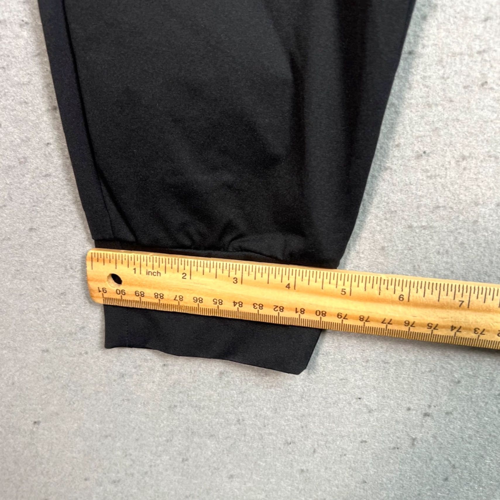 Uniqlo Uniqlo Womens XS Black Jogger Pants Lightweight Activewear Size 26" / US 2 / IT 38 - 7 Thumbnail