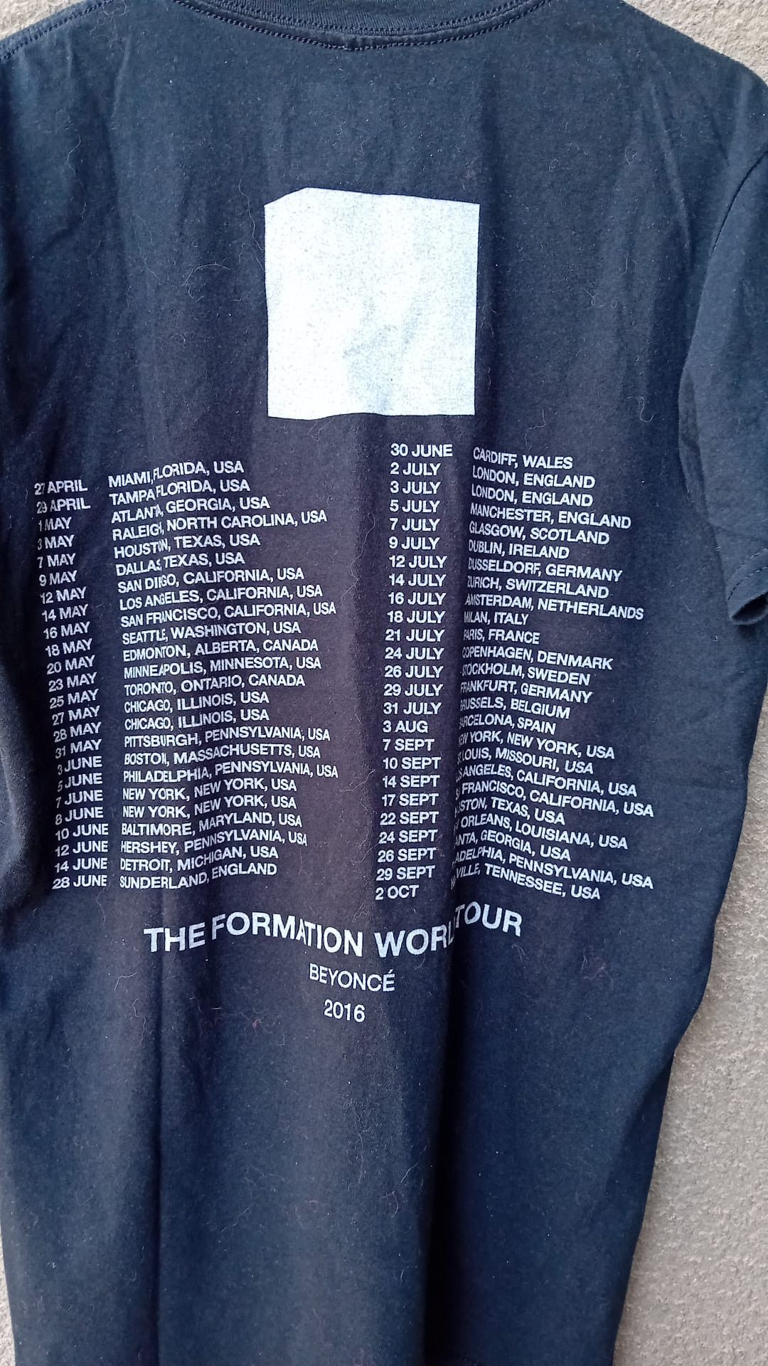 Band Tees × Beyonce Beyonce Formation World Tour 2016 Butterfly T-shirt sz M Size US M / EU 48-50 / 2 - 2 Thumbnail