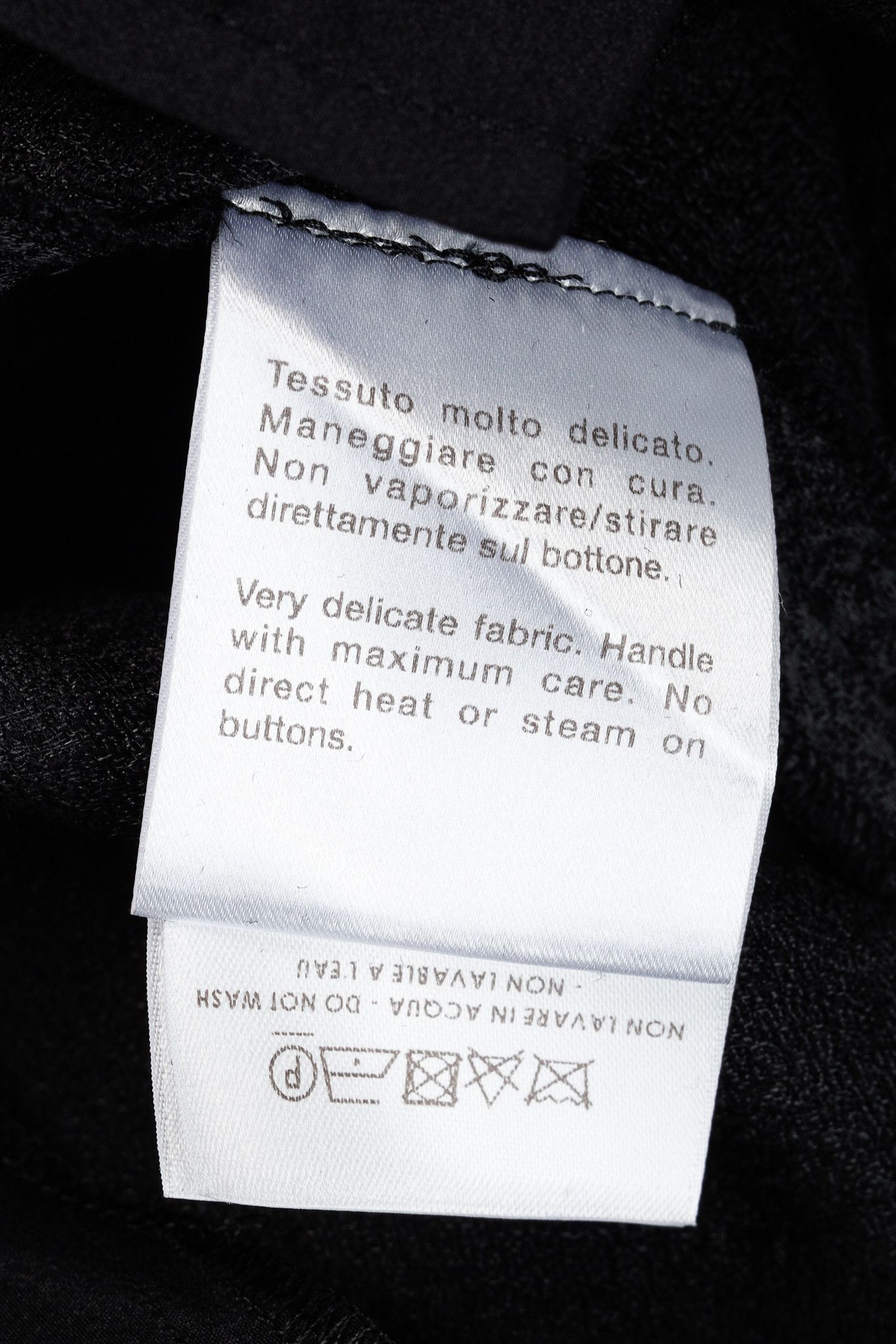 Gucci Gucci PF/13 Black Textured-Jacquard Tapered Trousers Size 26" / US 2 / IT 38 - 11 Thumbnail