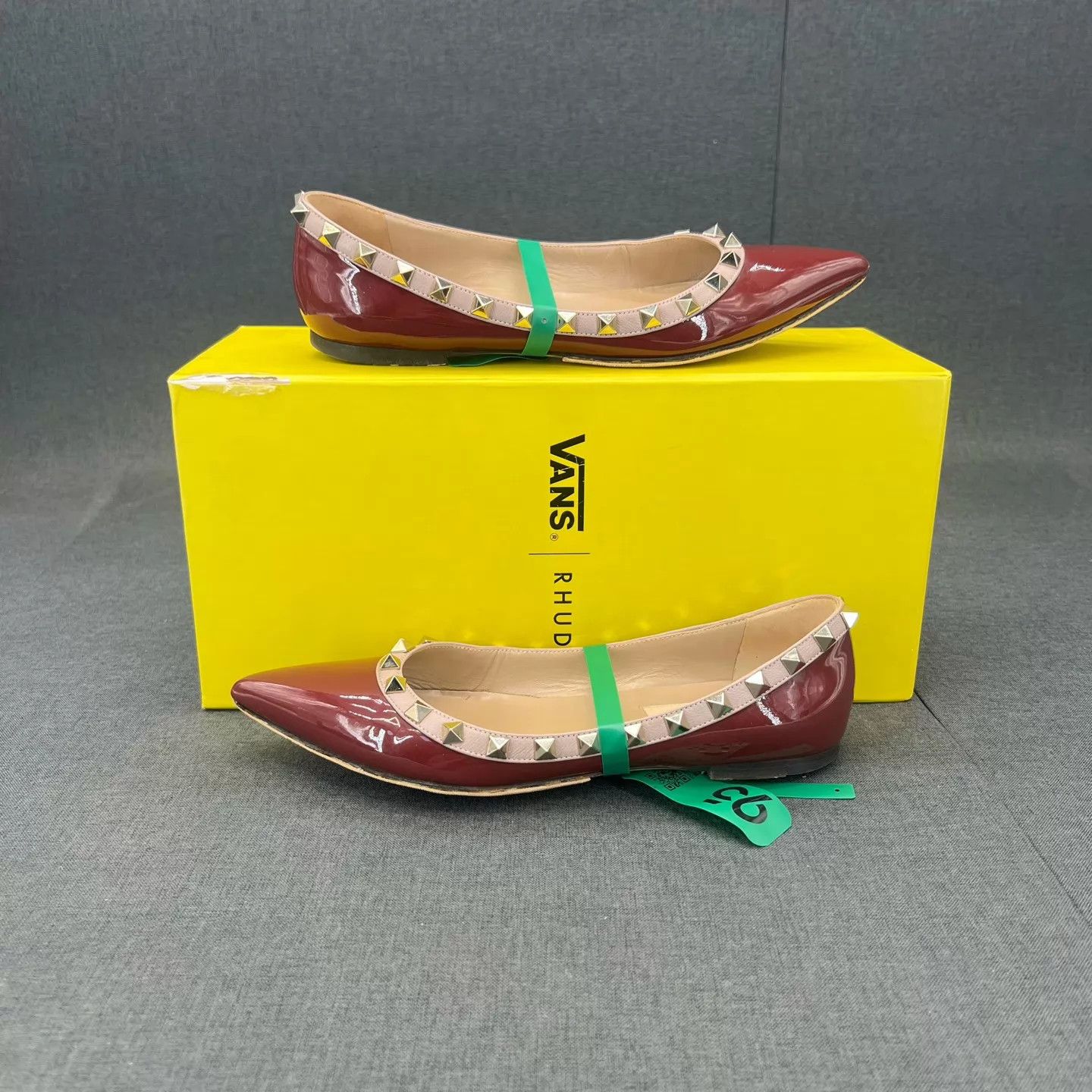Valentino Valentino Rockstud Dark Red 35 Mint Boxed Size US 4.5 / IT 34.5 - 3 Thumbnail