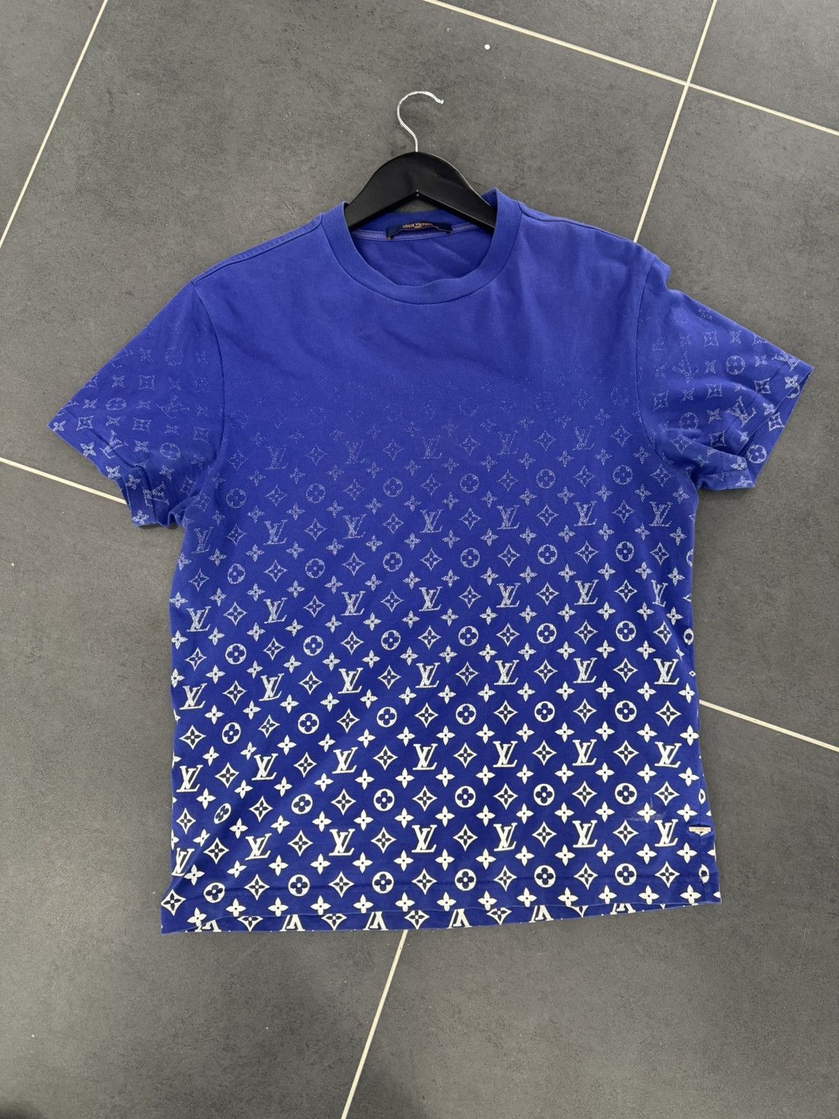 Louis vuitton gradient monogram short sleeve shirt