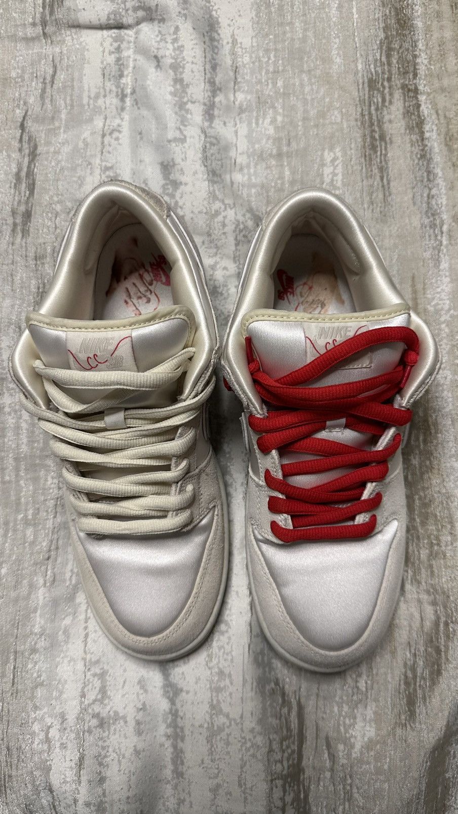 Nike SB Dunk City Of Love Size US 9.5 / EU 42-43 - 2 Thumbnail