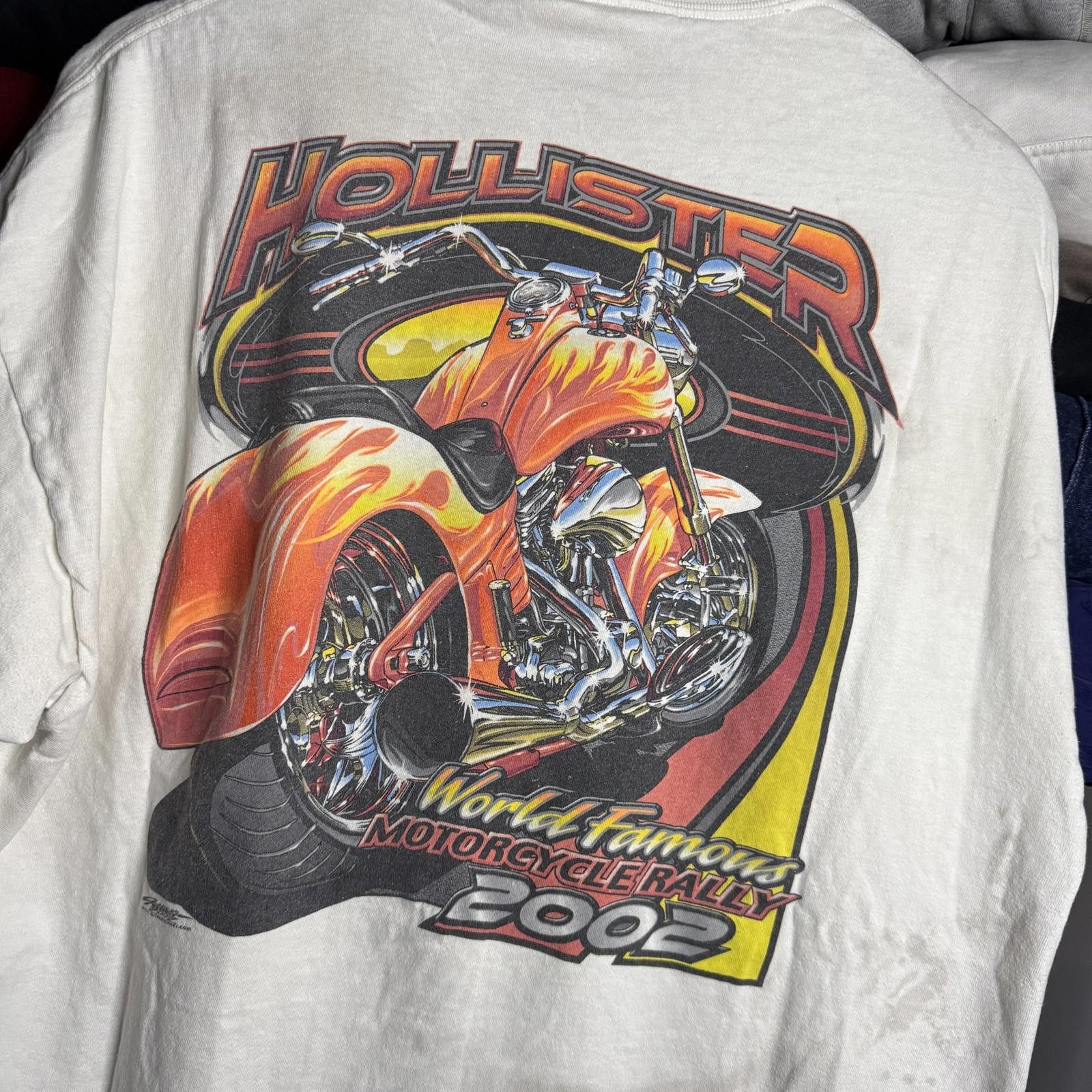 Hanes Hollister 2002 World Famous Motorcycle Rally T-Shirt Size US XL / EU 56 / 4 - 5 Thumbnail