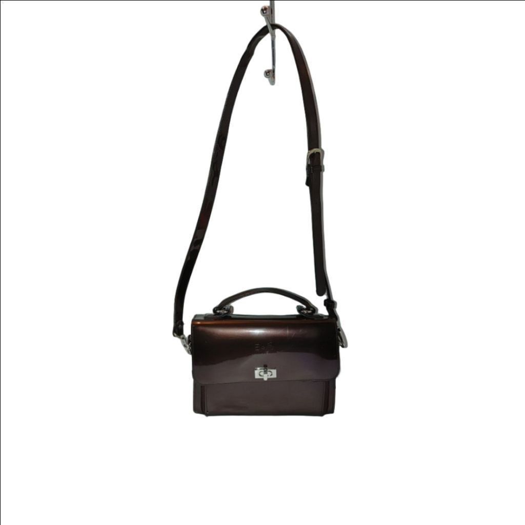 Being Hunted Beijo Metallic Purple Patent Leather Crossbody w. Built Size ONE SIZE - 1 Thumbnail