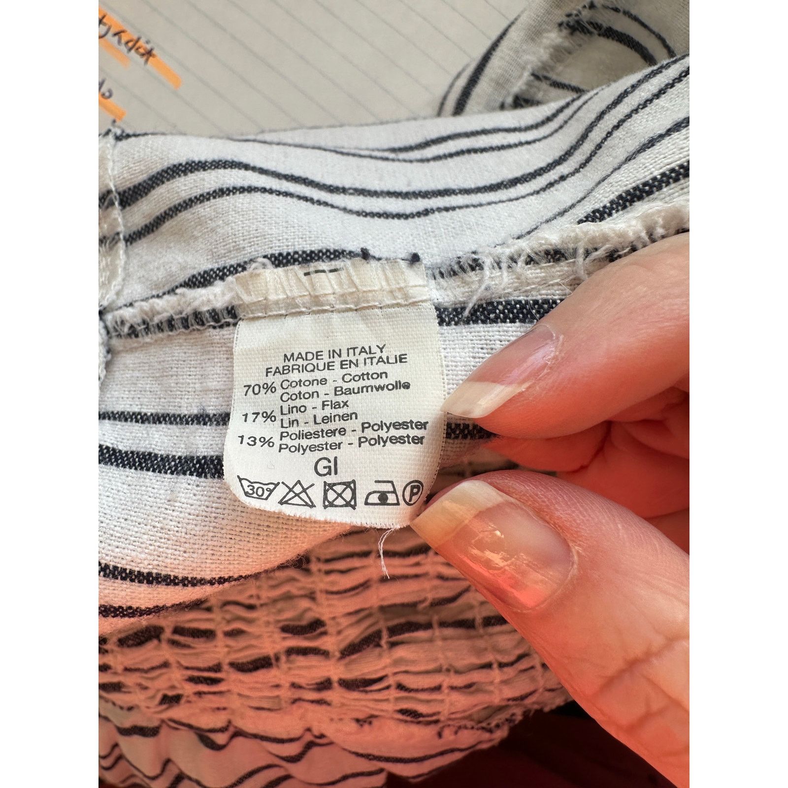 Brandy Melville Brandy Melville Astrid White & Black Stripe Button Crop Top Size XS / US 0-2 / IT 36-38 - 10 Thumbnail