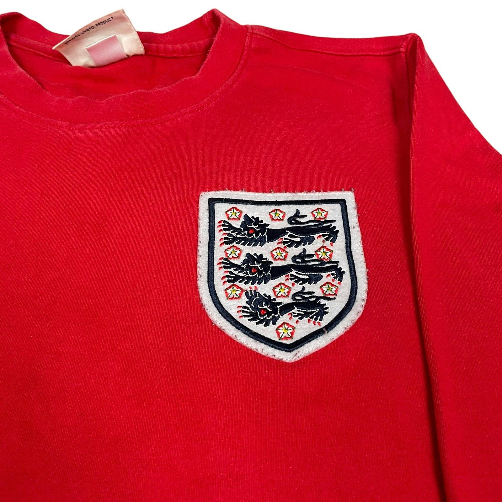 Umbro × Vintage Umbro Men's Red England National Football Team Jersey L Size US L / EU 52-54 / 3 - 3 Thumbnail