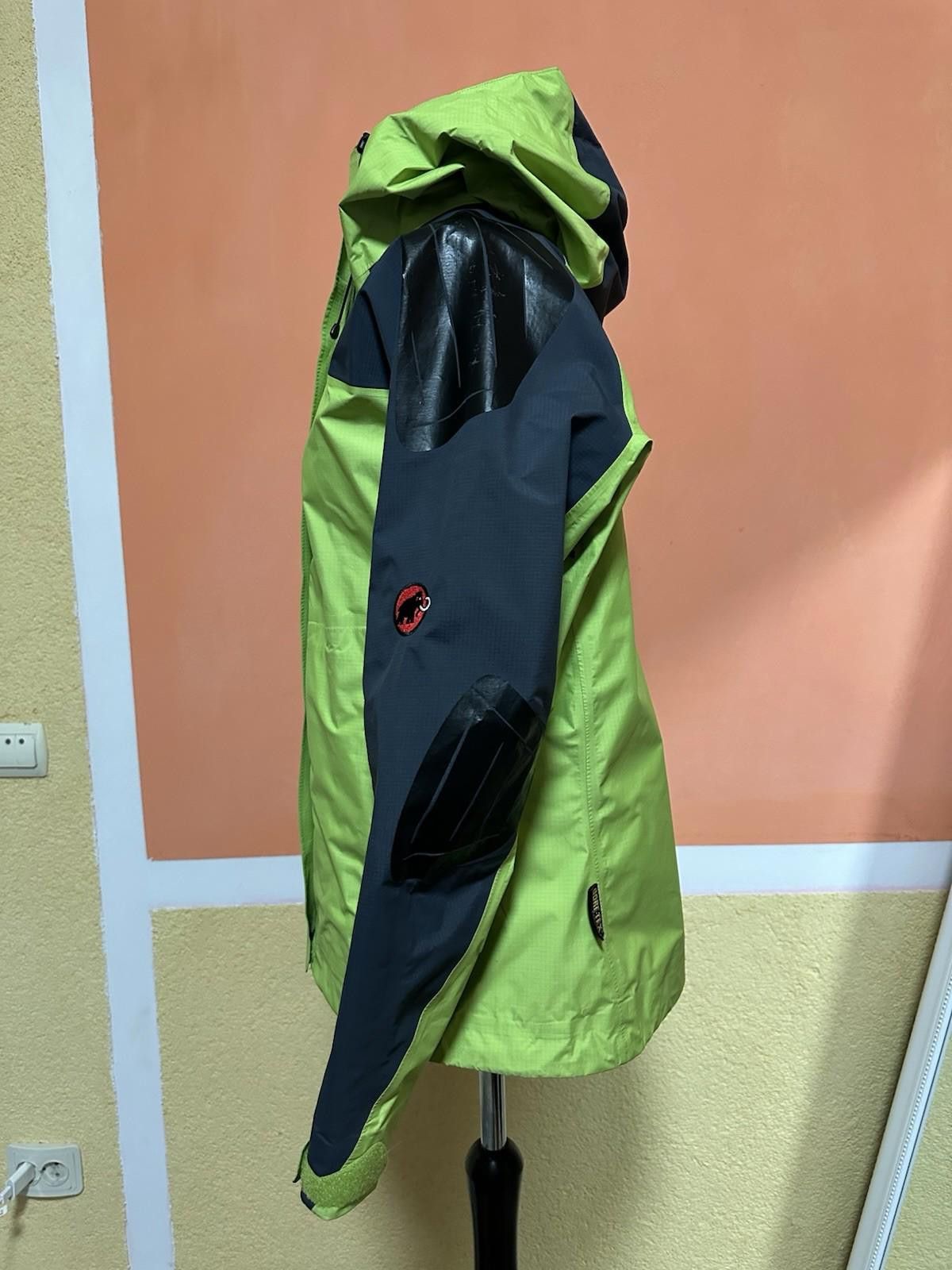 Mammut Mammut Light Jacket Pro Shell Gore-Tex Sz L Size US L / EU 52-54 / 3 - 6 Thumbnail