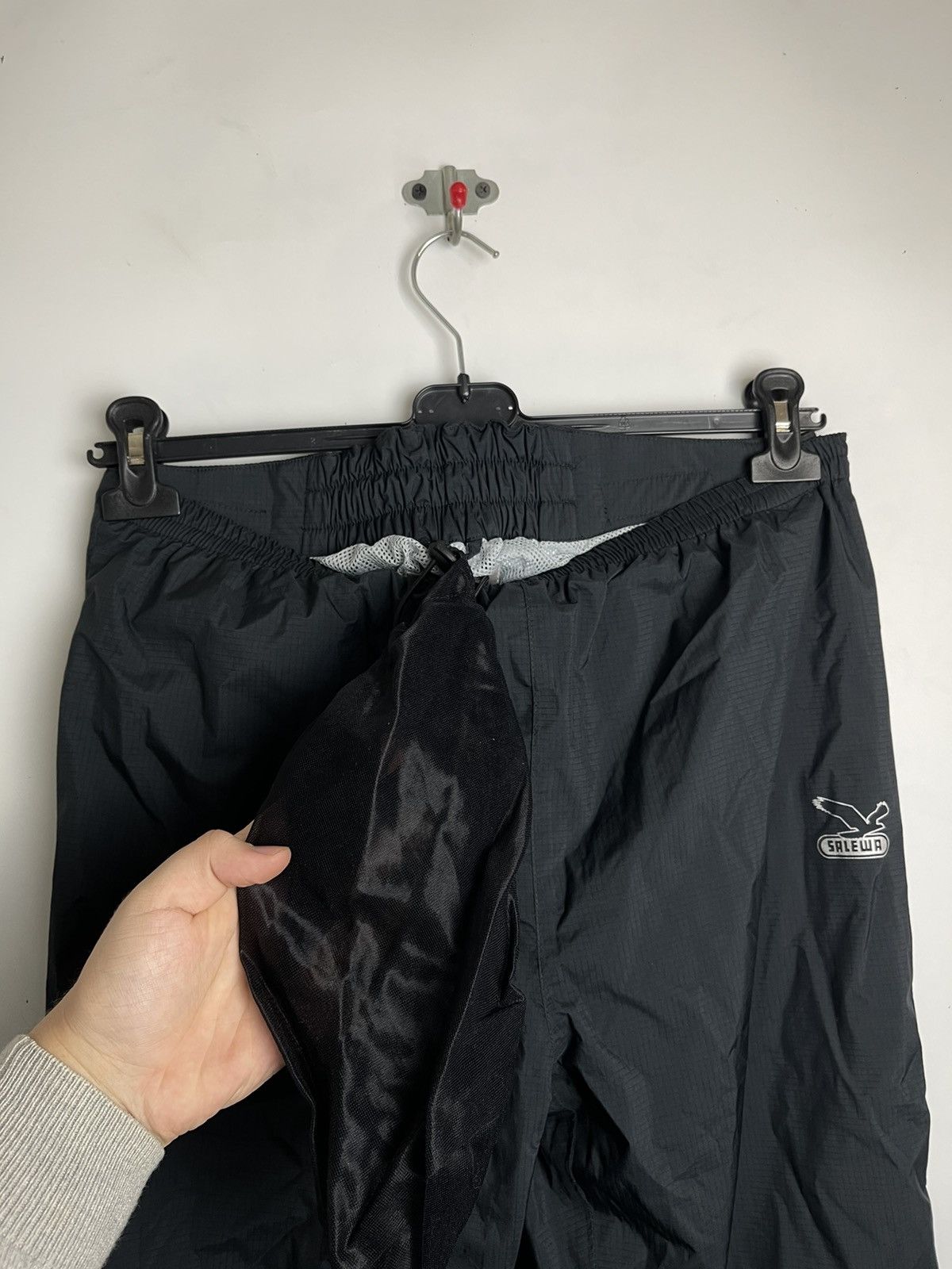SALEWA Salewa nylon powertex alpine active black ski pants Size US 32 / EU 48 - 12 Thumbnail
