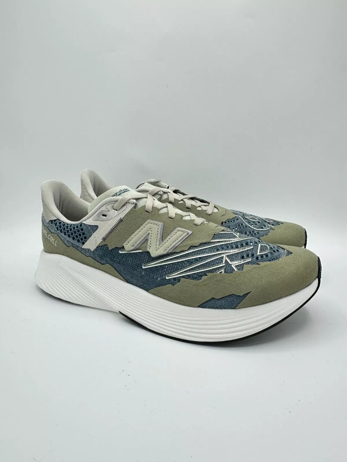 Tokyo Design Studio New Balance FuelCell RC Elite v2 Gray