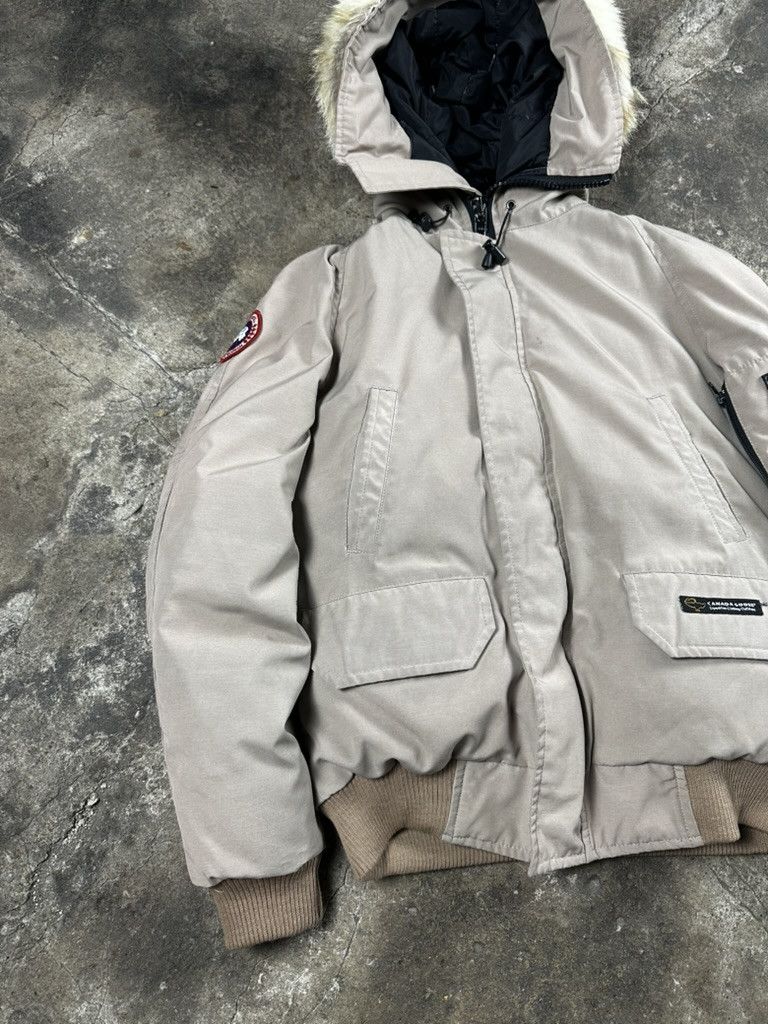 Canada Goose Canada Goose Chillwack Bomber Fur Hood Winter Jacket Size US XS / EU 42 / 0 - 2 Thumbnail