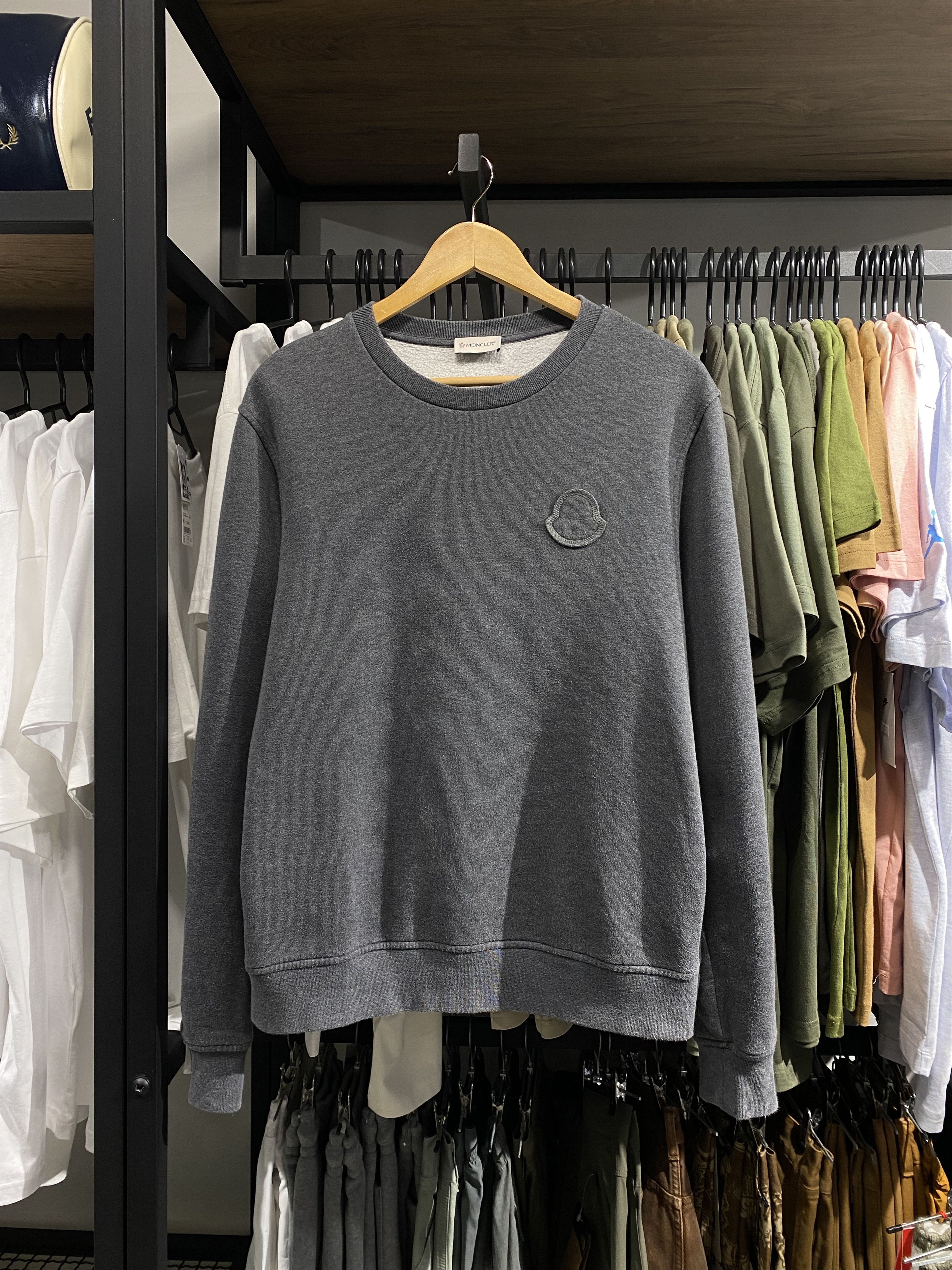 MONCLEモンクレール MAGLIA GIROCOLLO スウェットトレーナー MONCLER - MONCLER モンクレール スウェット サイズ:M ボックス