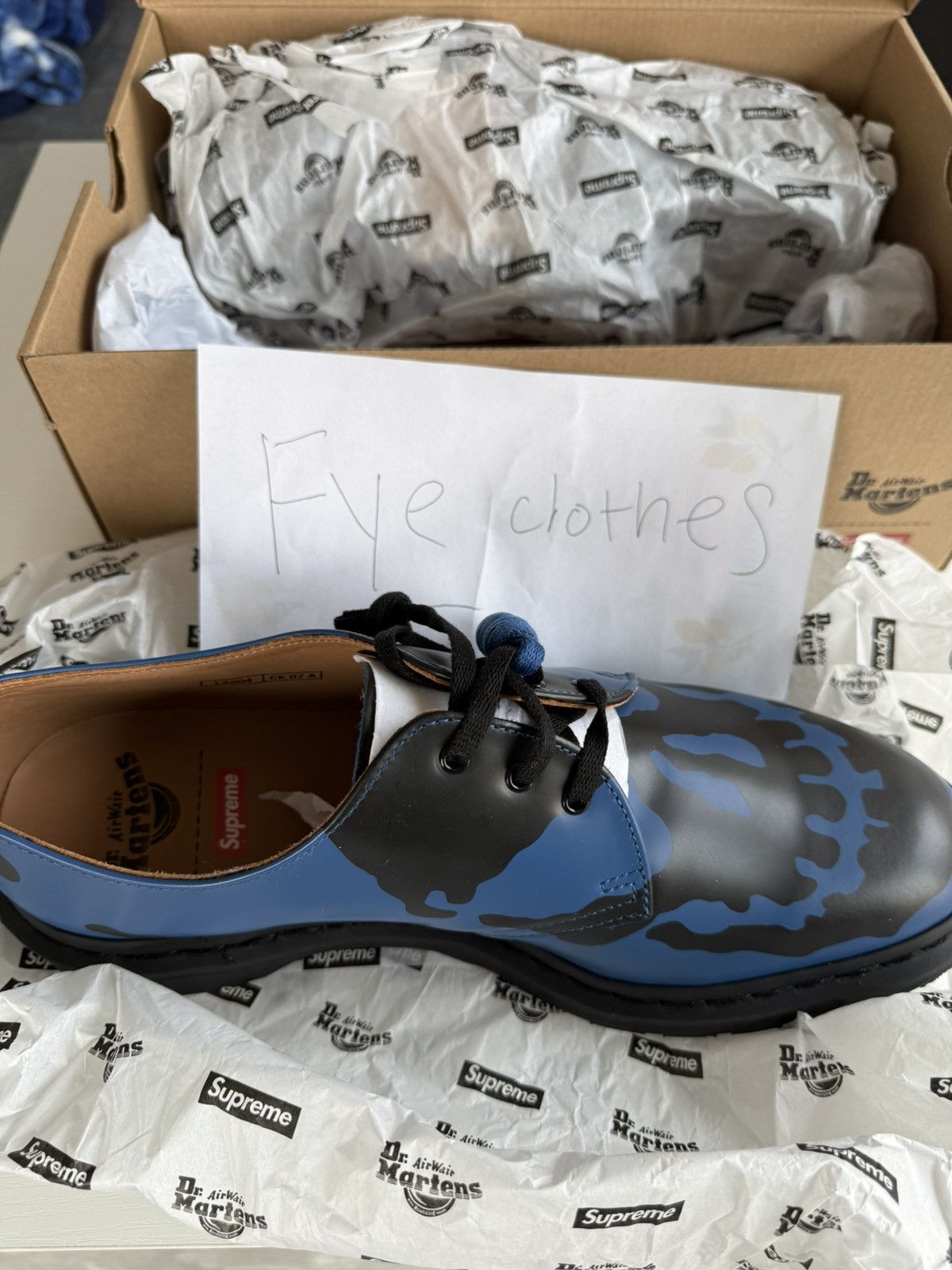 Dr. Martens × Supreme Dr. Martens 1461 3- Eye Shoe Size US 10 / EU 43 - 6 Thumbnail