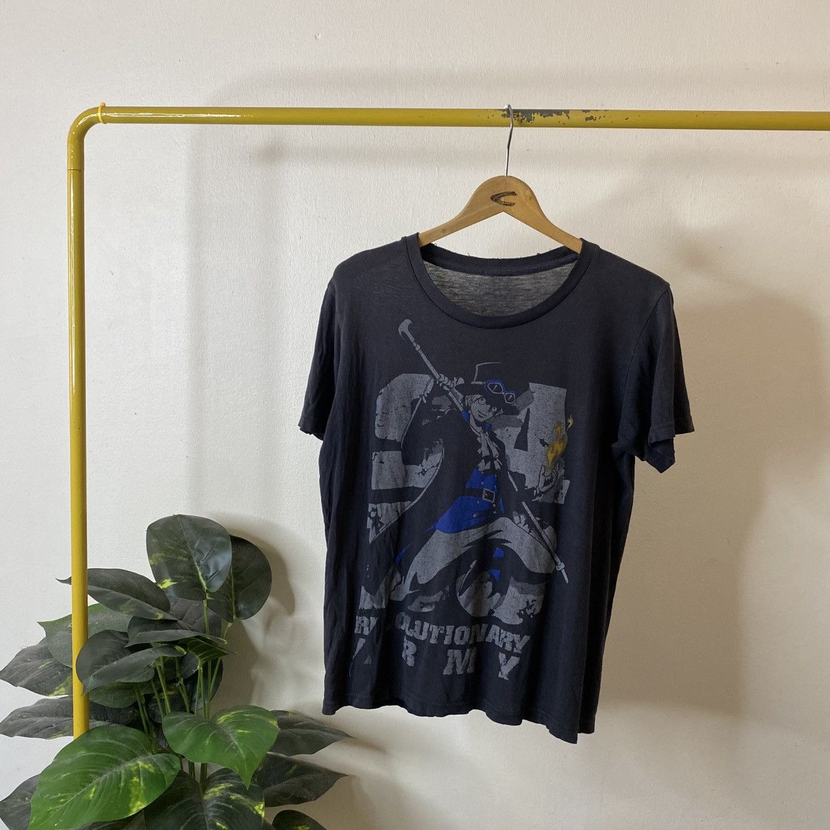 One Piece Vintage Y2K Cospa One Piece Revolutionary Army Sabo T-shirt Size US M / EU 48-50 / 2 - 1 Thumbnail