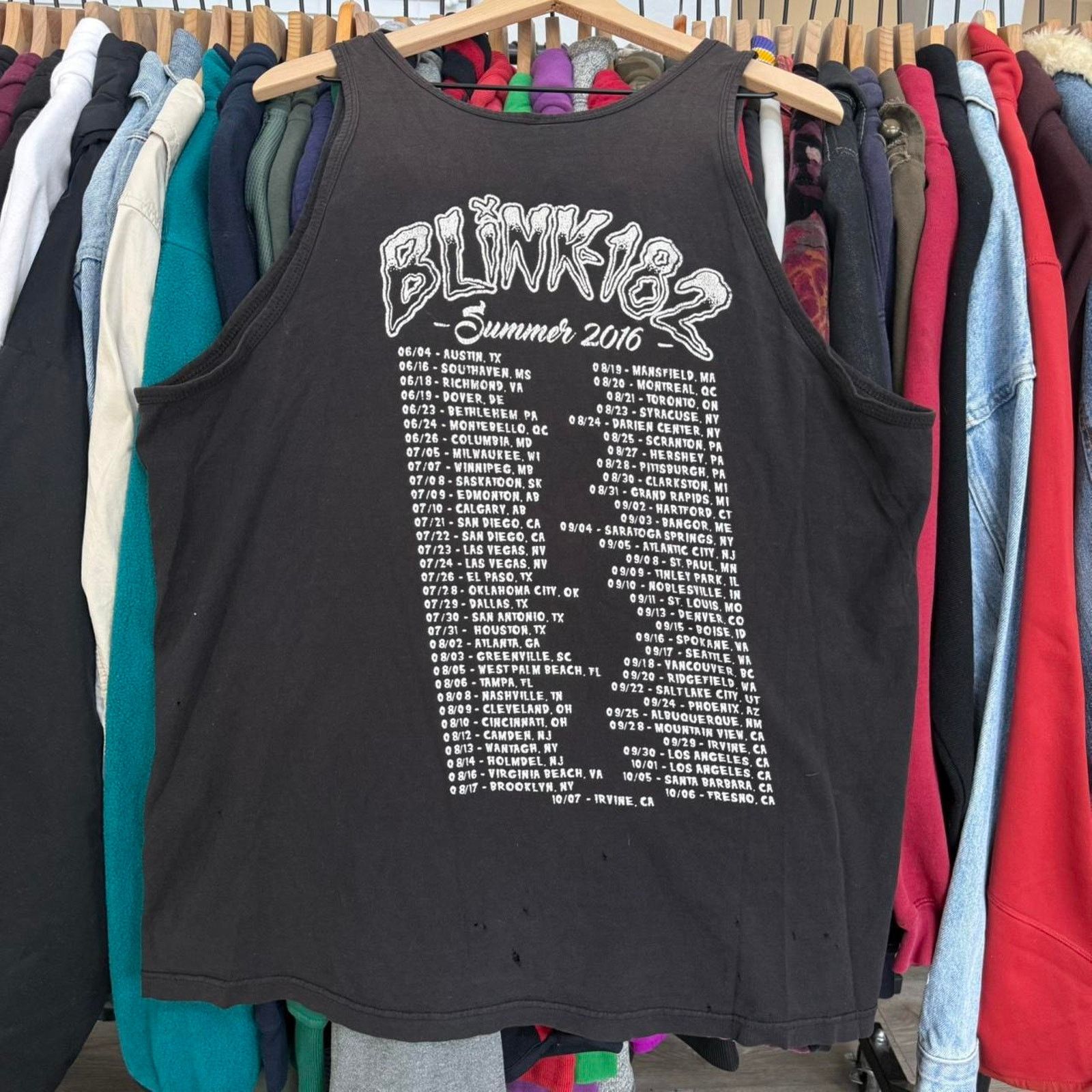 Other 2016 Blink 182 Tour Tank Top Super Faded Black Size US XL / EU 56 / 4 - 6 Thumbnail