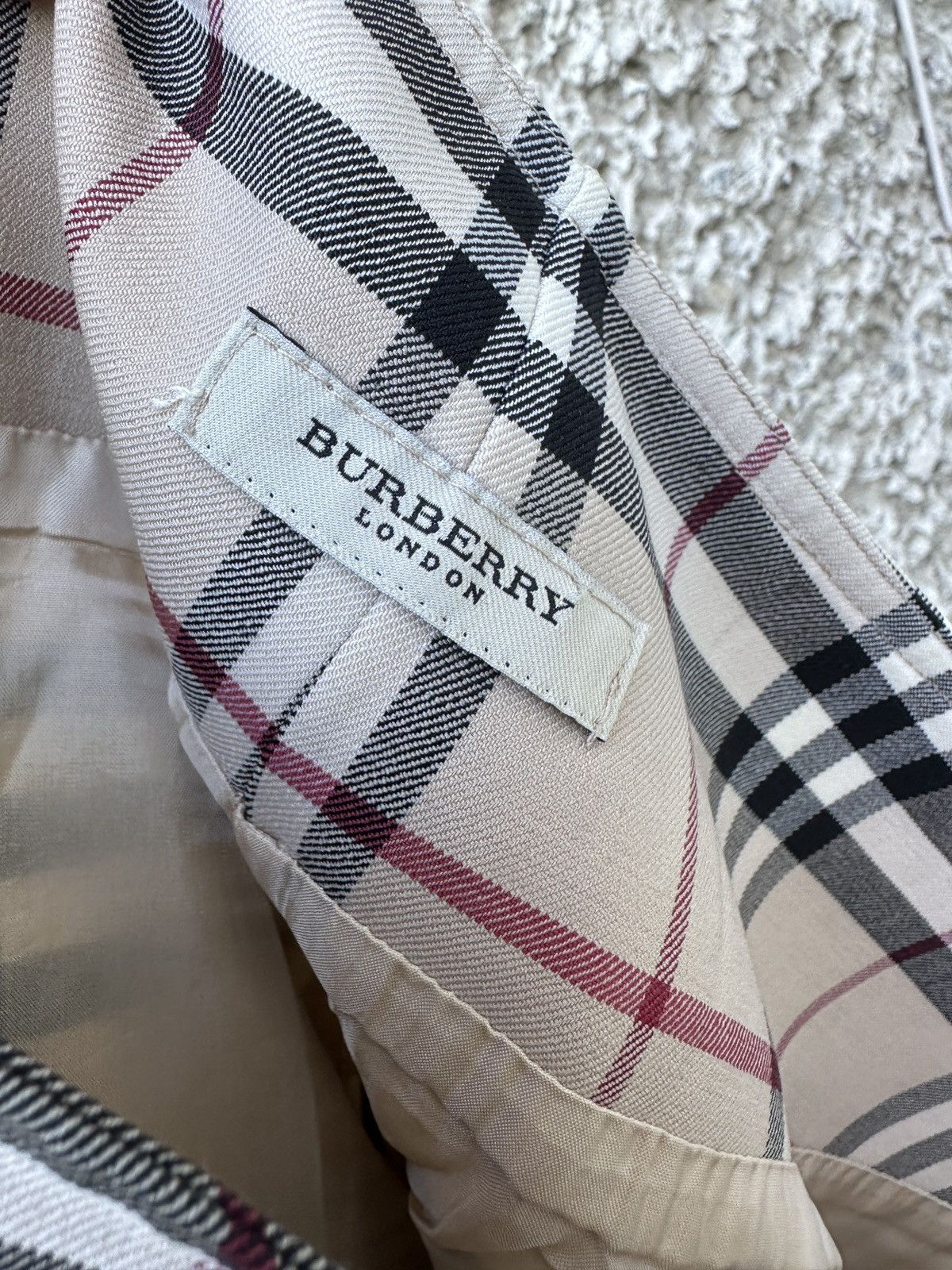 Burberry Vintage monogram Burberry nova check skirt Size 27" / US 4 / IT 40 - 6 Thumbnail